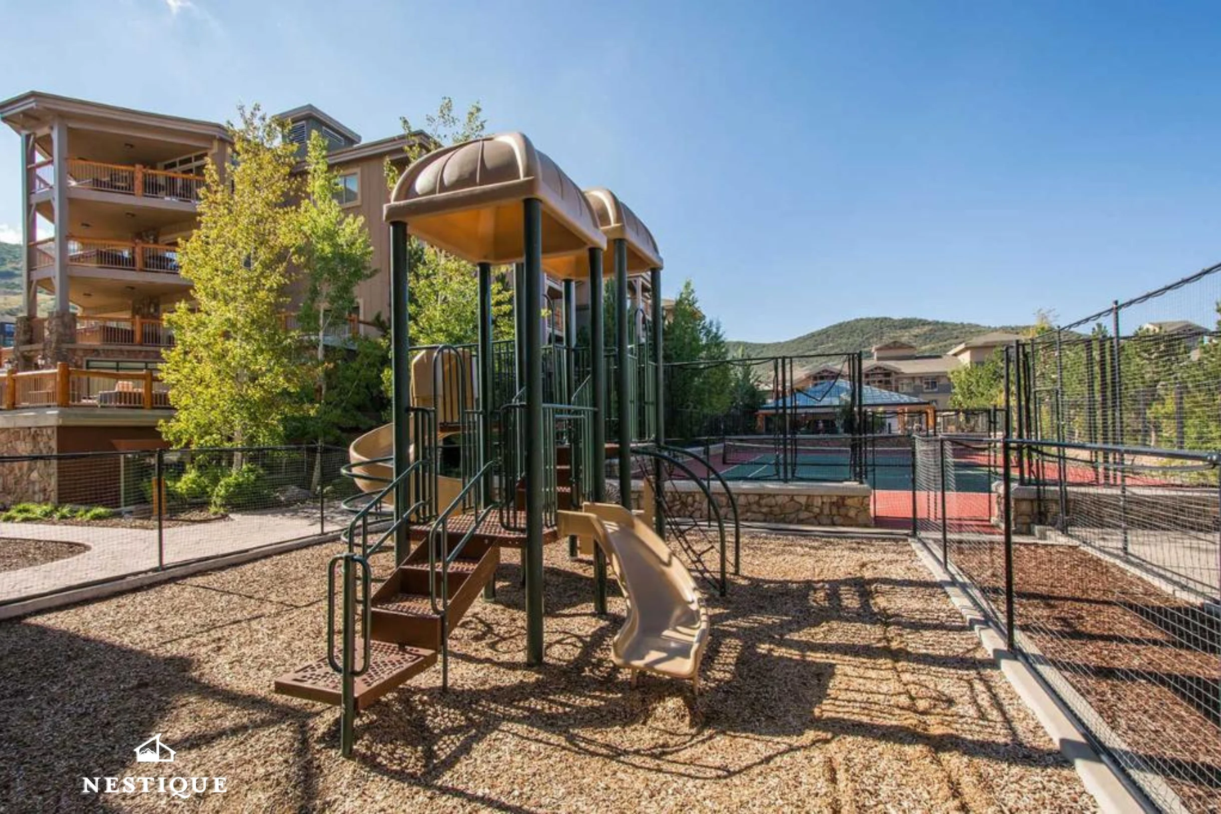 Wander Park City Frost #39