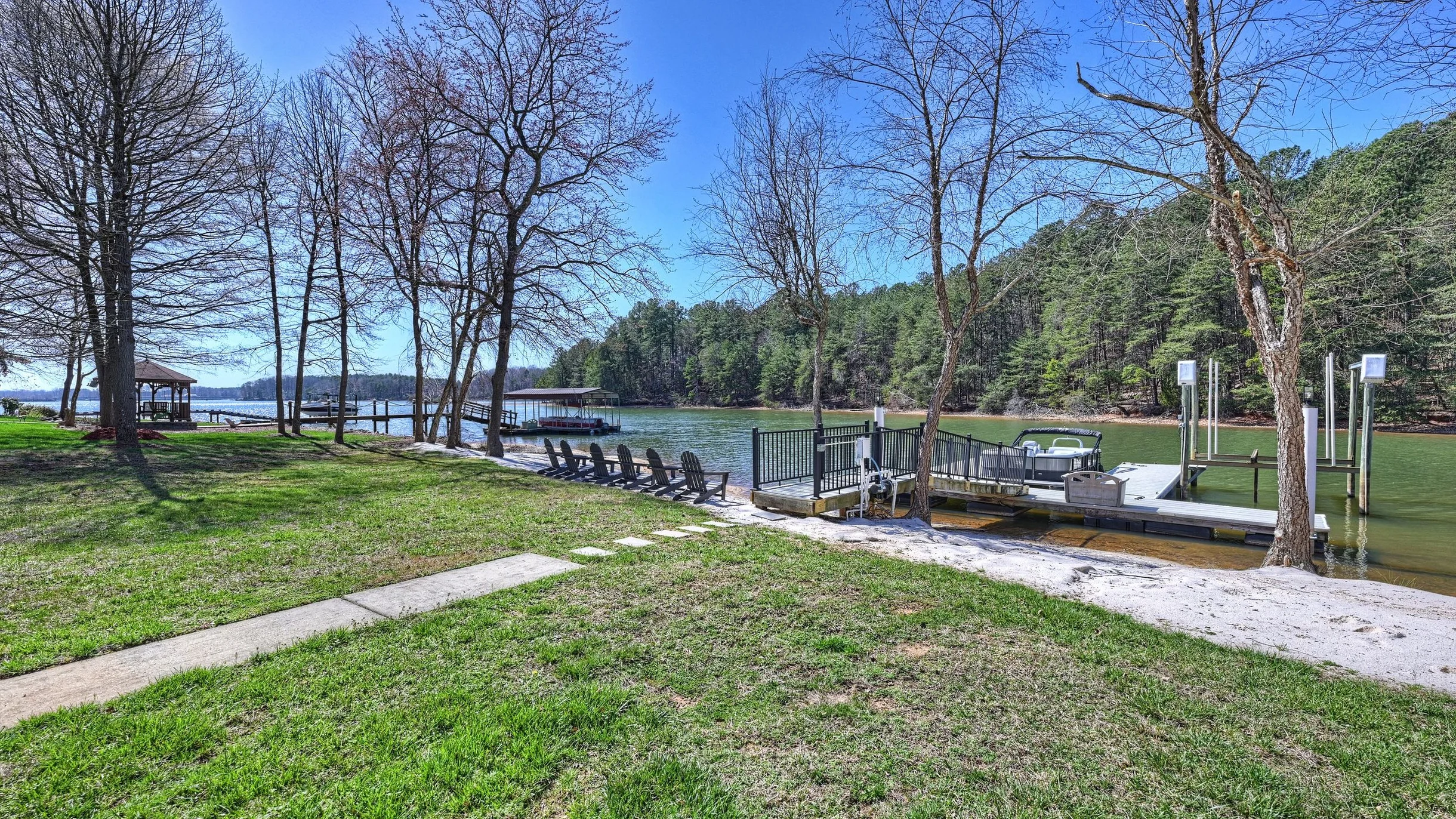 Wander Sherrills Ford Lakeview #100