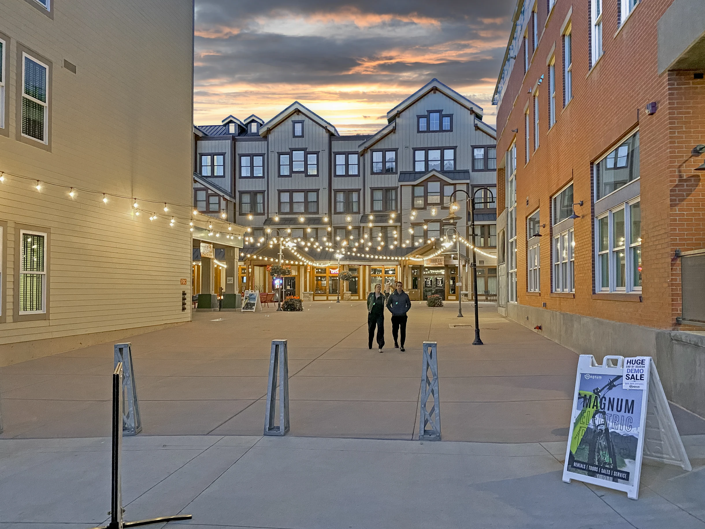 Wander Park City Allure #64