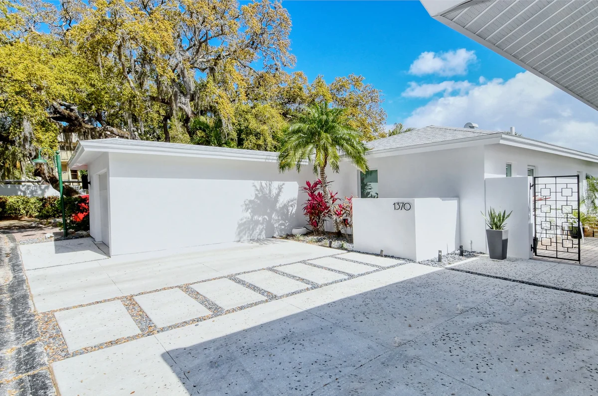 Villa Krystal #83