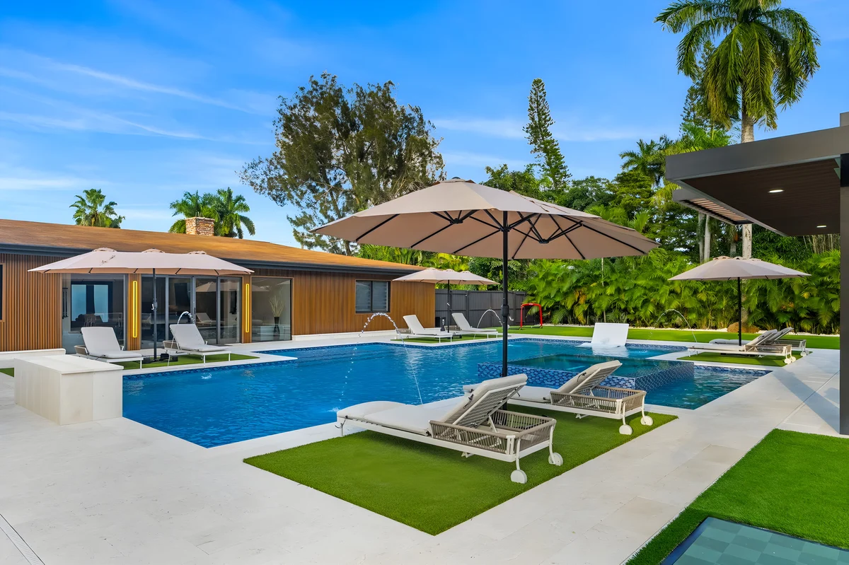 Wander Miami Retreat