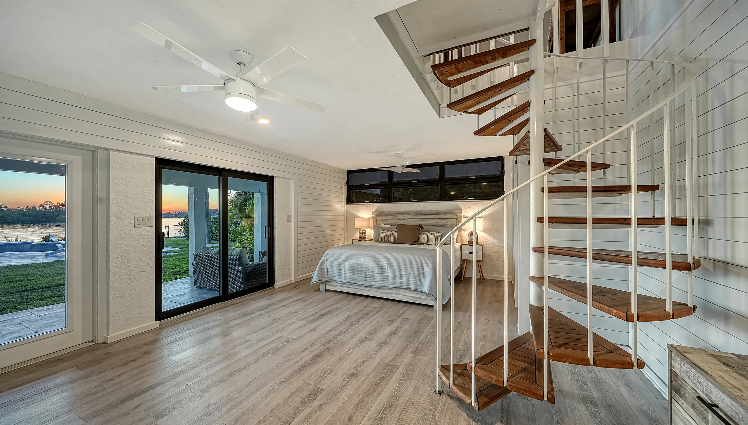 The Pearl on the Bay - 1370 #76