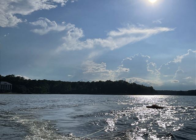 Knot Your Average Lake House #52