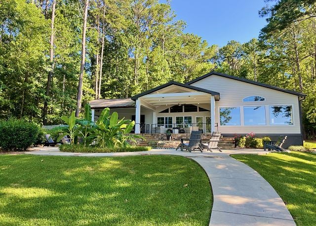 Knot Your Average Lake House #55