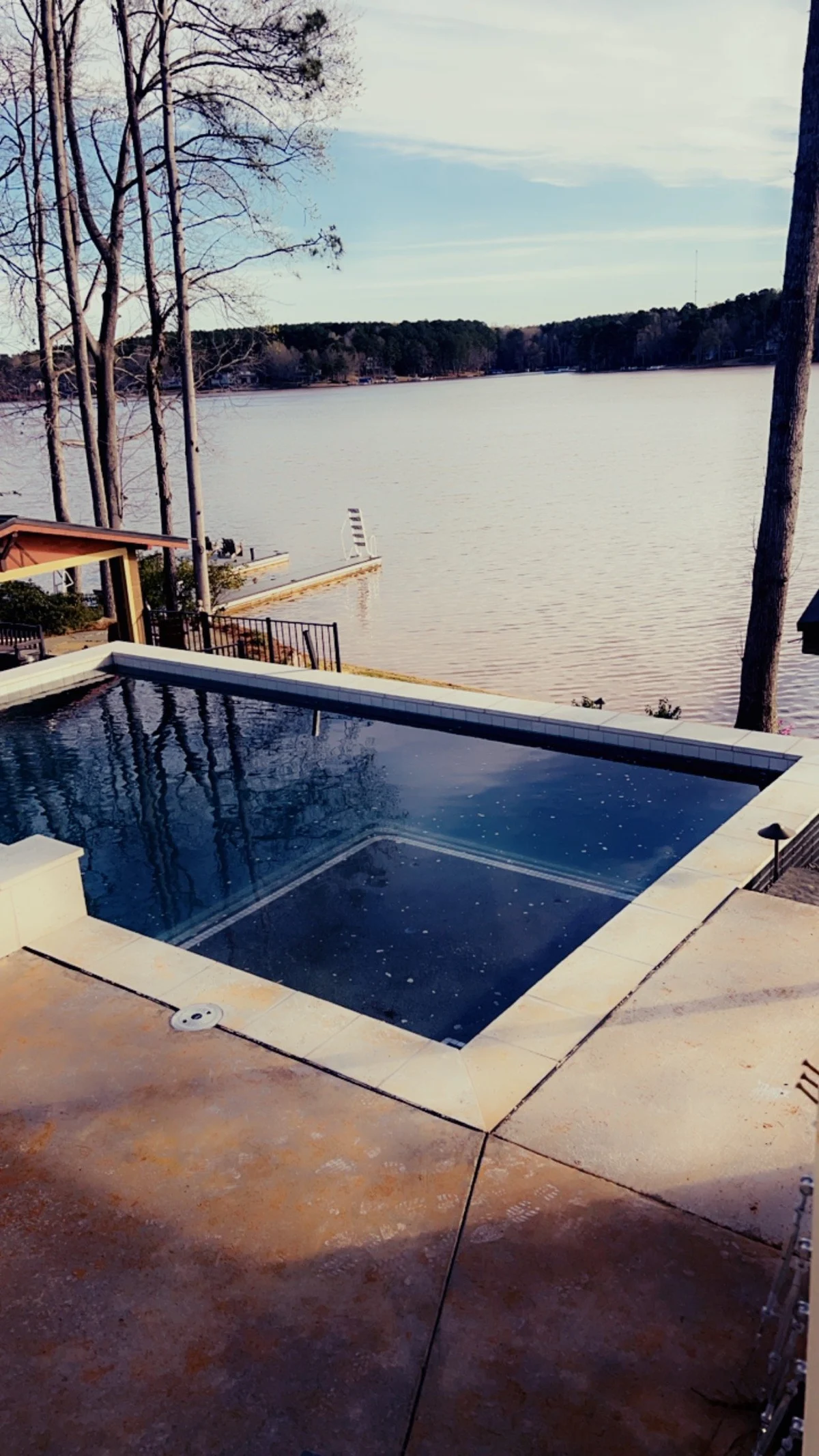 Lake Oconee Lake front with Pool #33