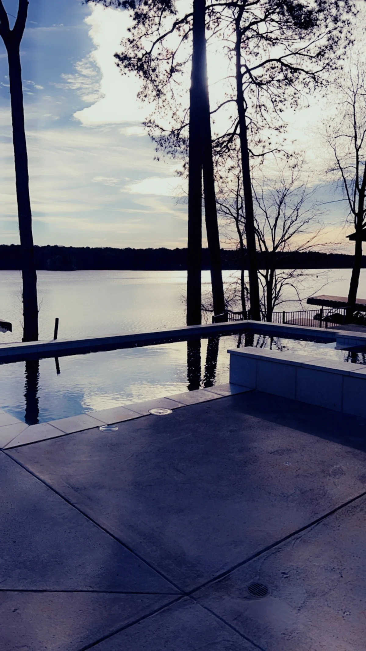 Lake Oconee Lake front with Pool #31