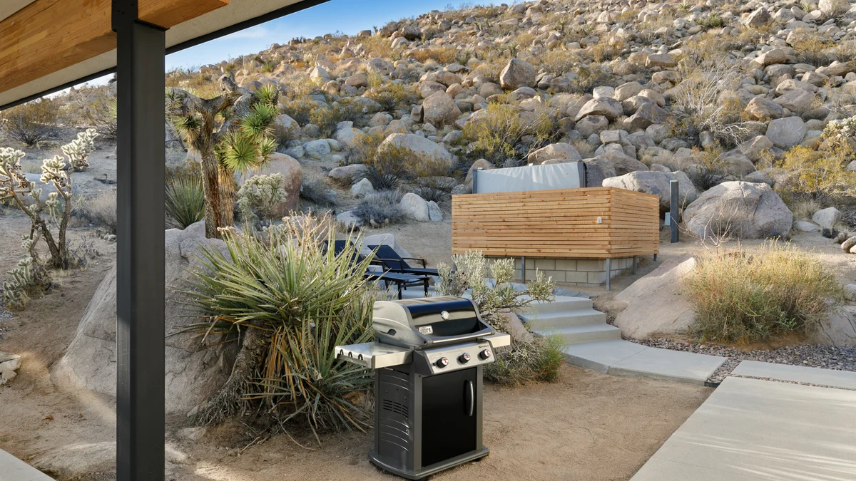 Desert Ridge - Hot Tub, Fire Pit, BBQ, Out Door Shower & Incredi #31