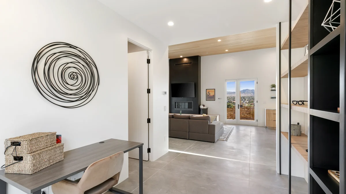 Desert Ridge - Hot Tub, Fire Pit, BBQ, Out Door Shower & Incredi #30