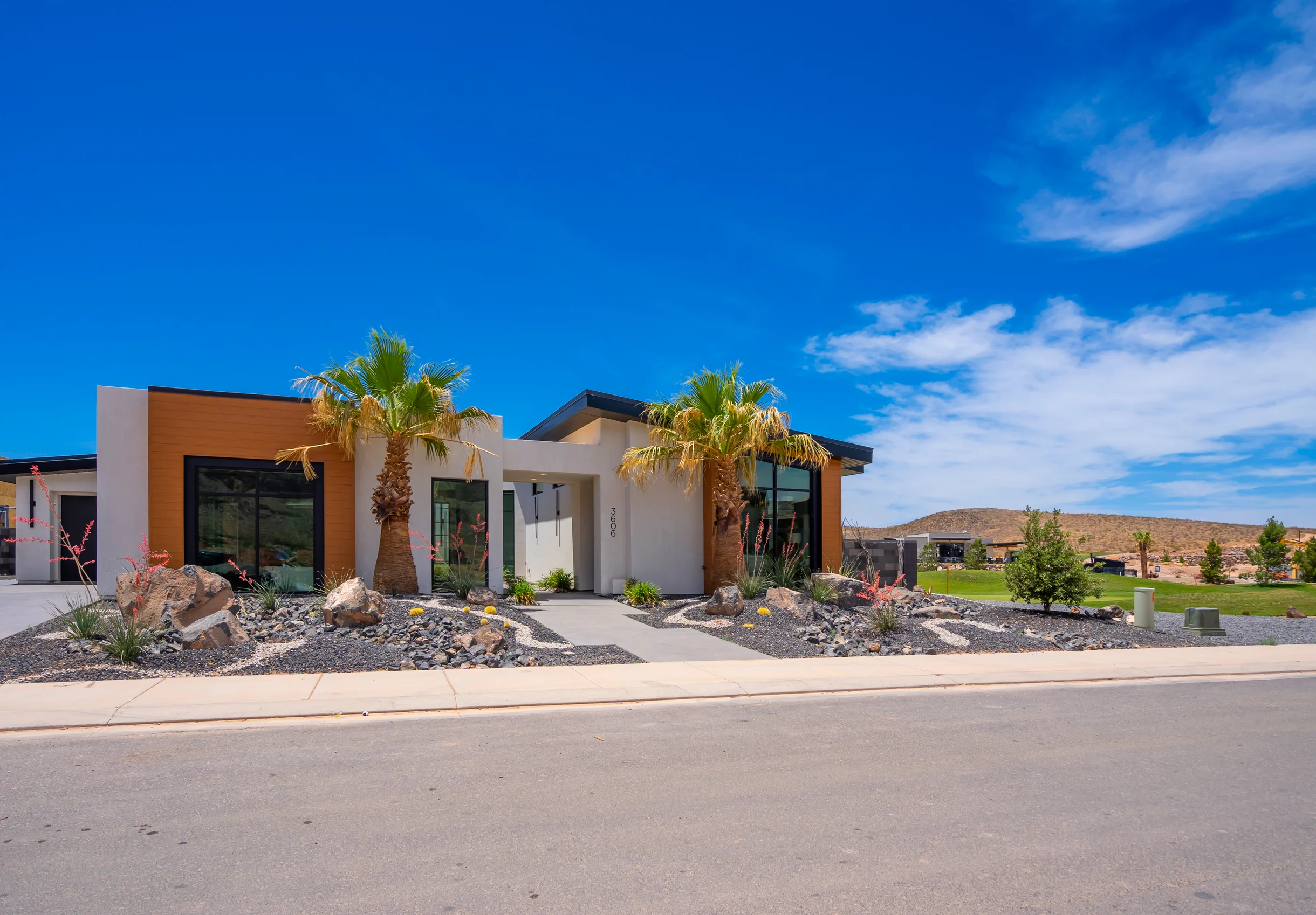 Wander Hurricane Desert #9