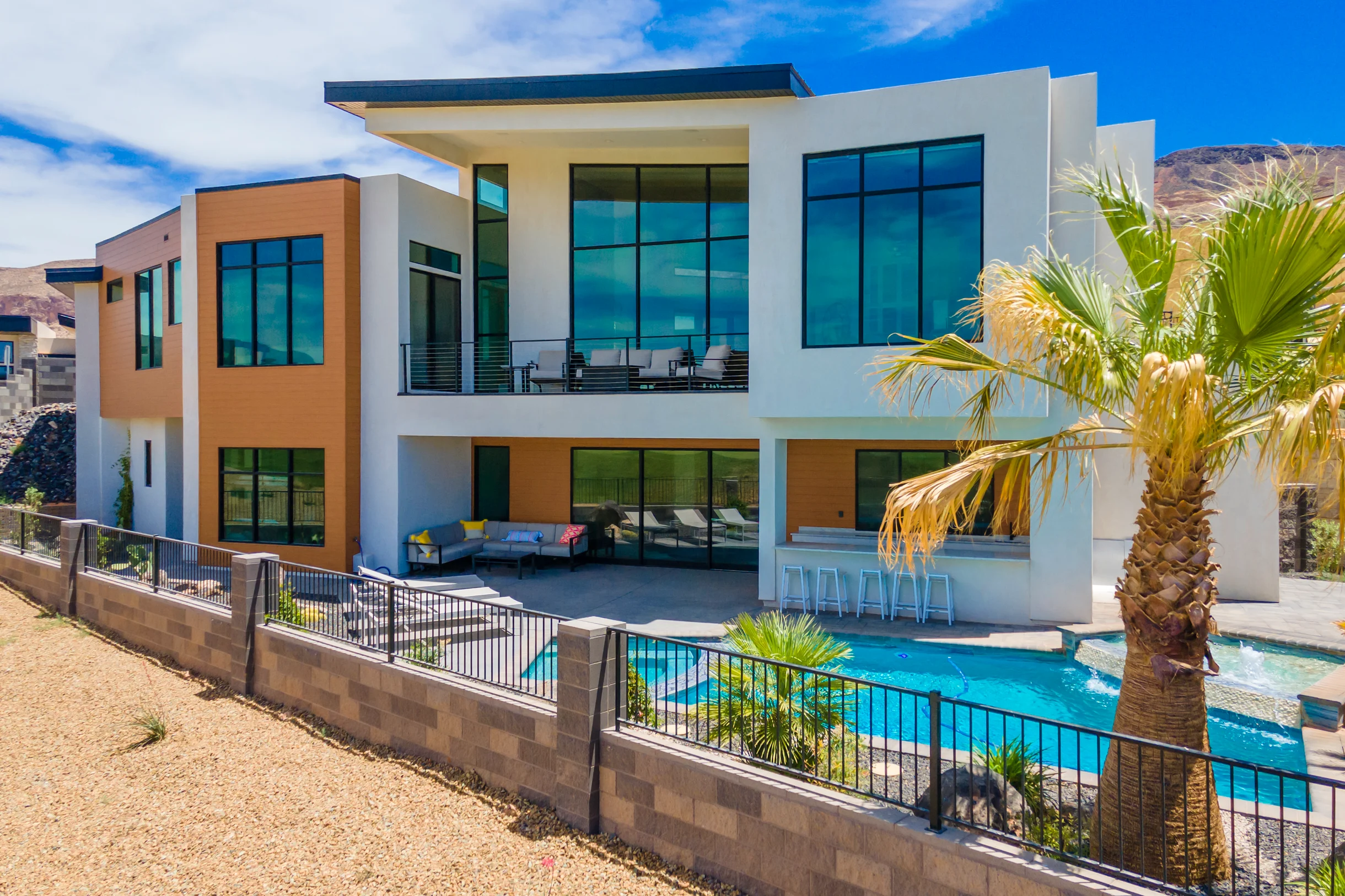 Wander Hurricane Desert #7