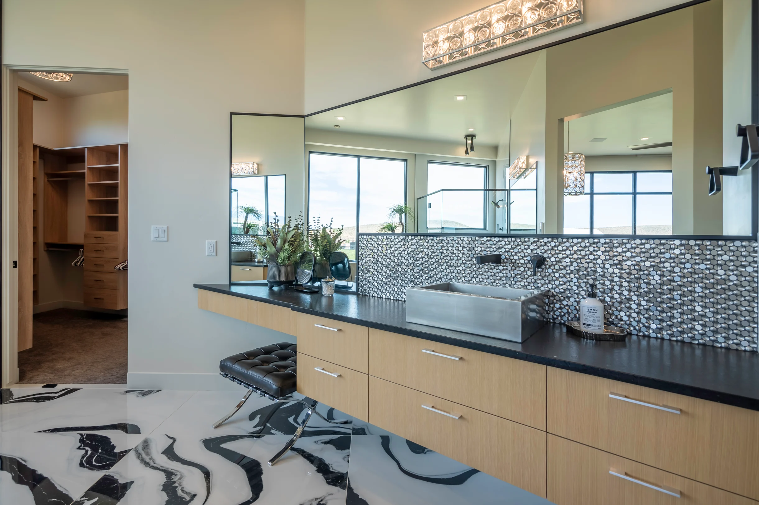 Wander Hurricane Desert #40