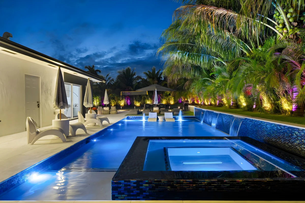 Home in Miami property photo 3