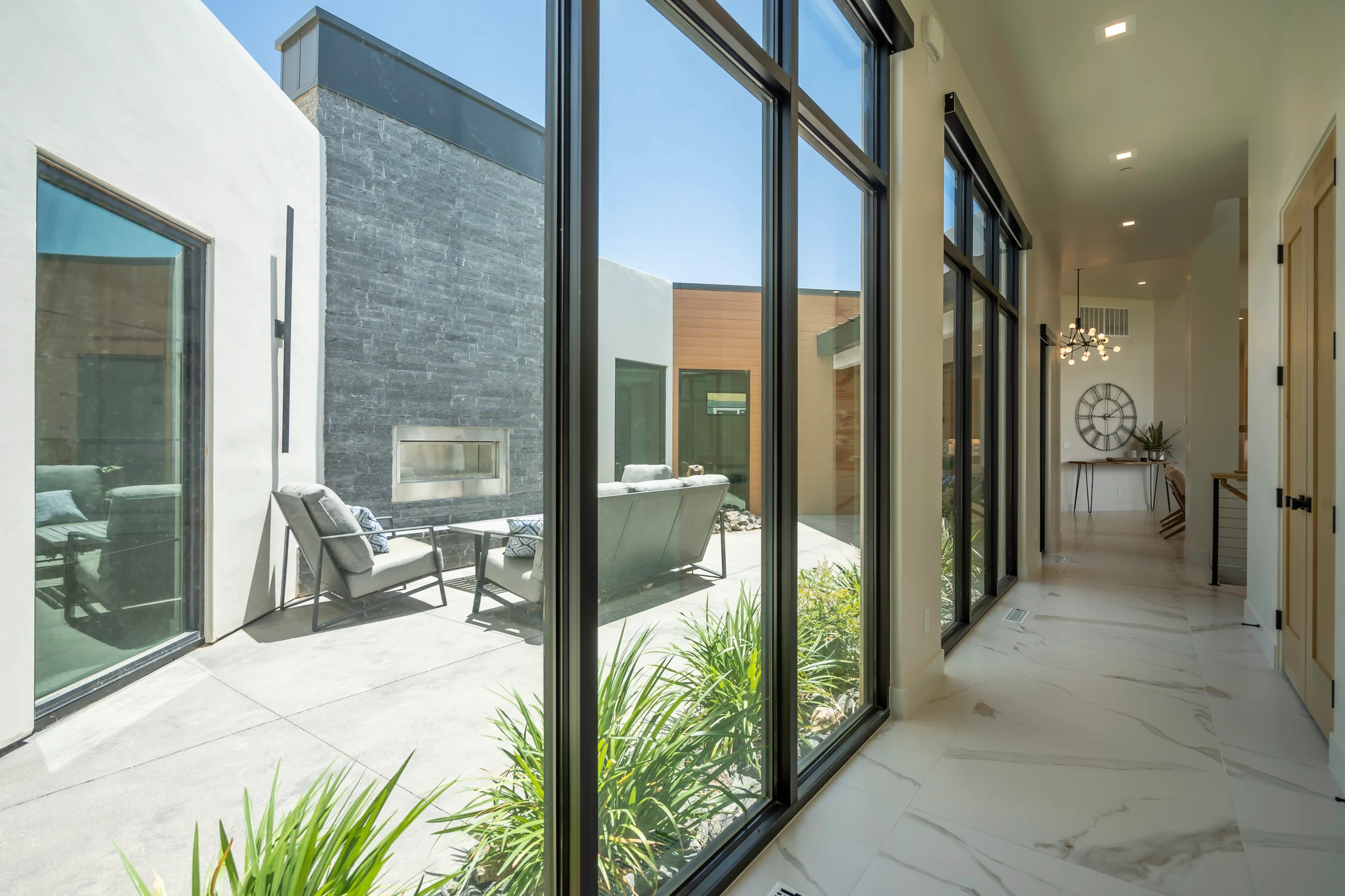 Wander Hurricane Desert #81