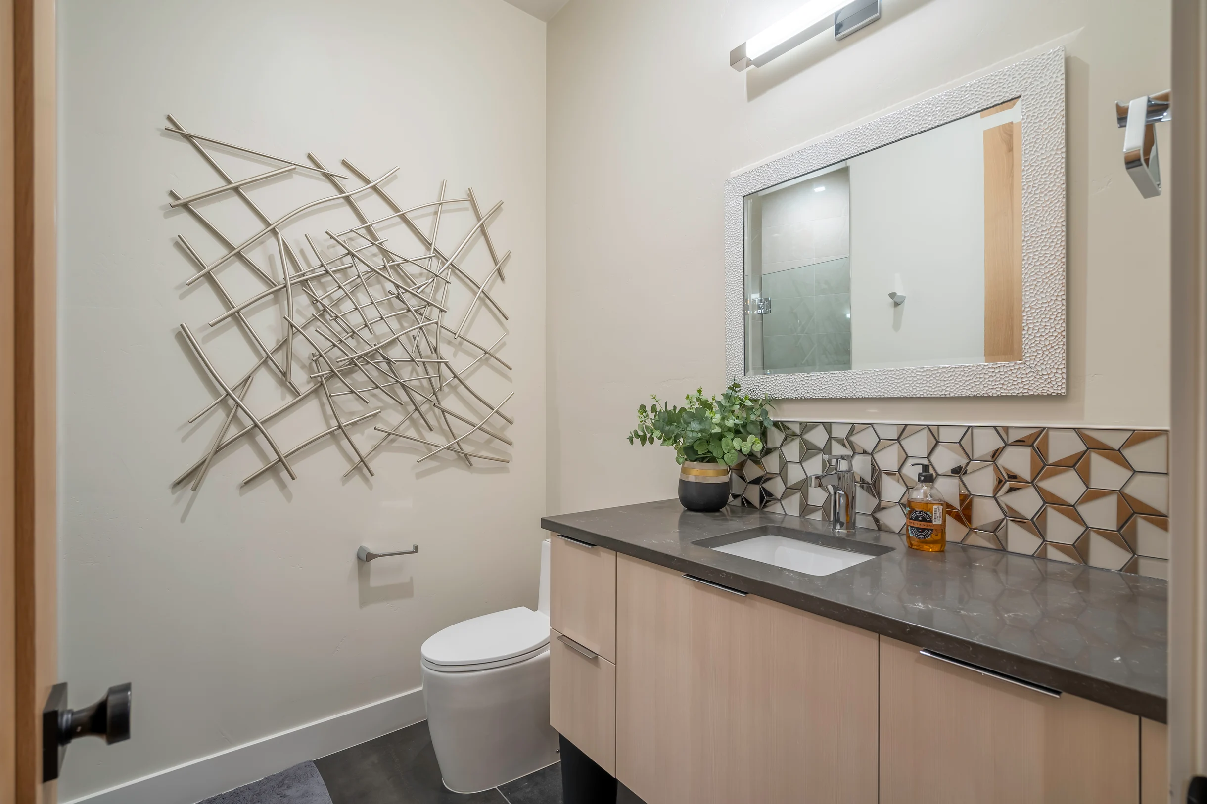 Wander Hurricane Desert #58