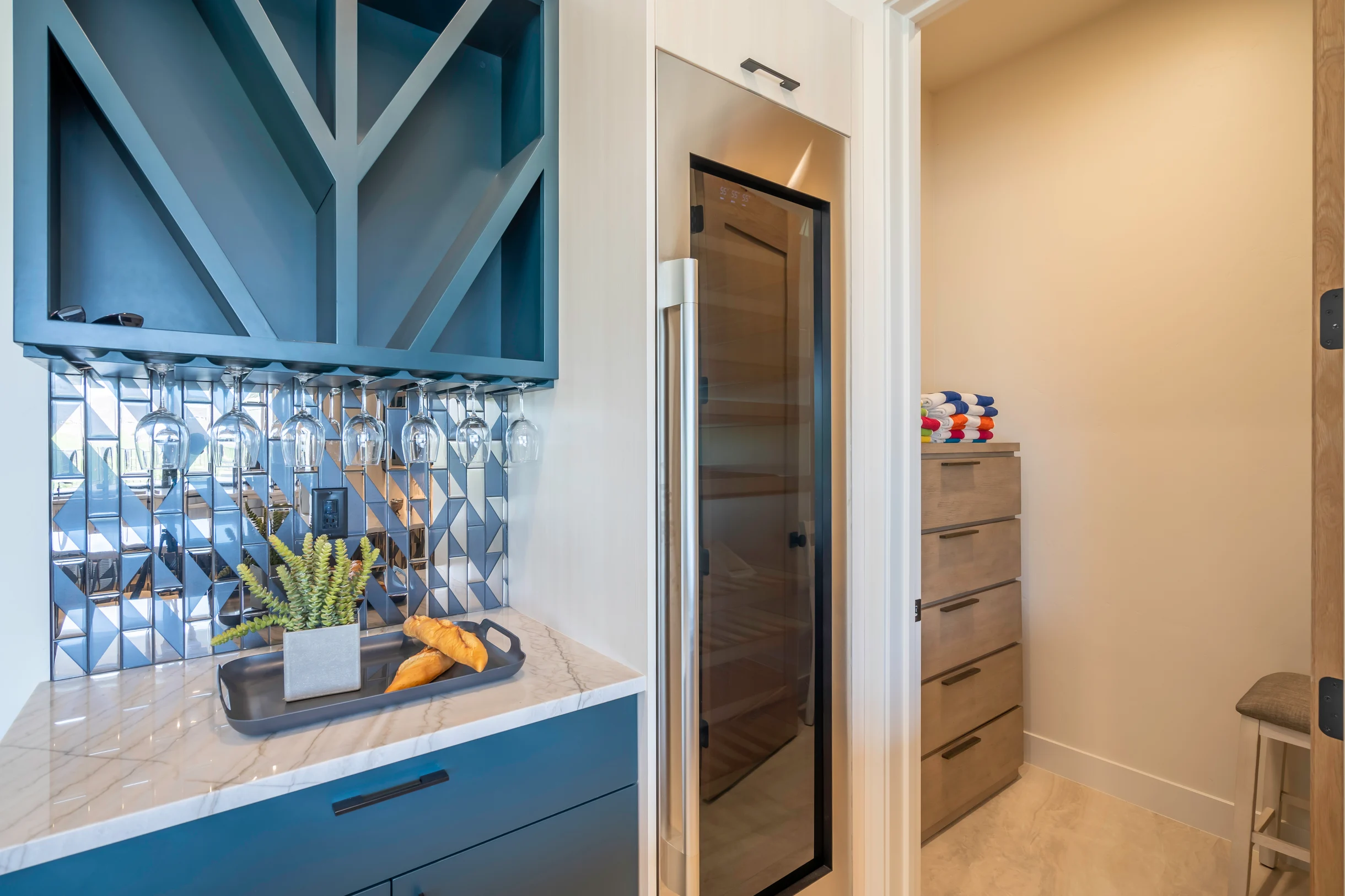 Wander Hurricane Desert #69