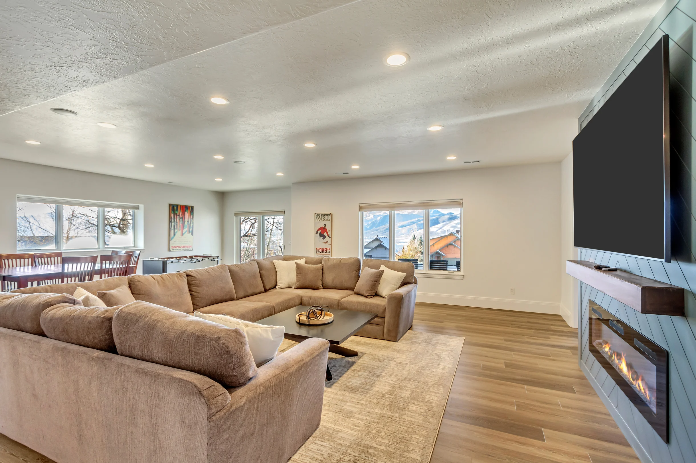 3379 - Windriver Ct #38