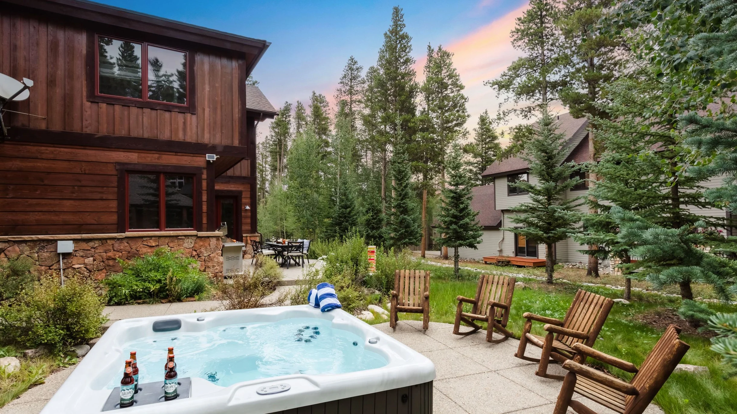 Wander Breckenridge Alpine Escape #38
