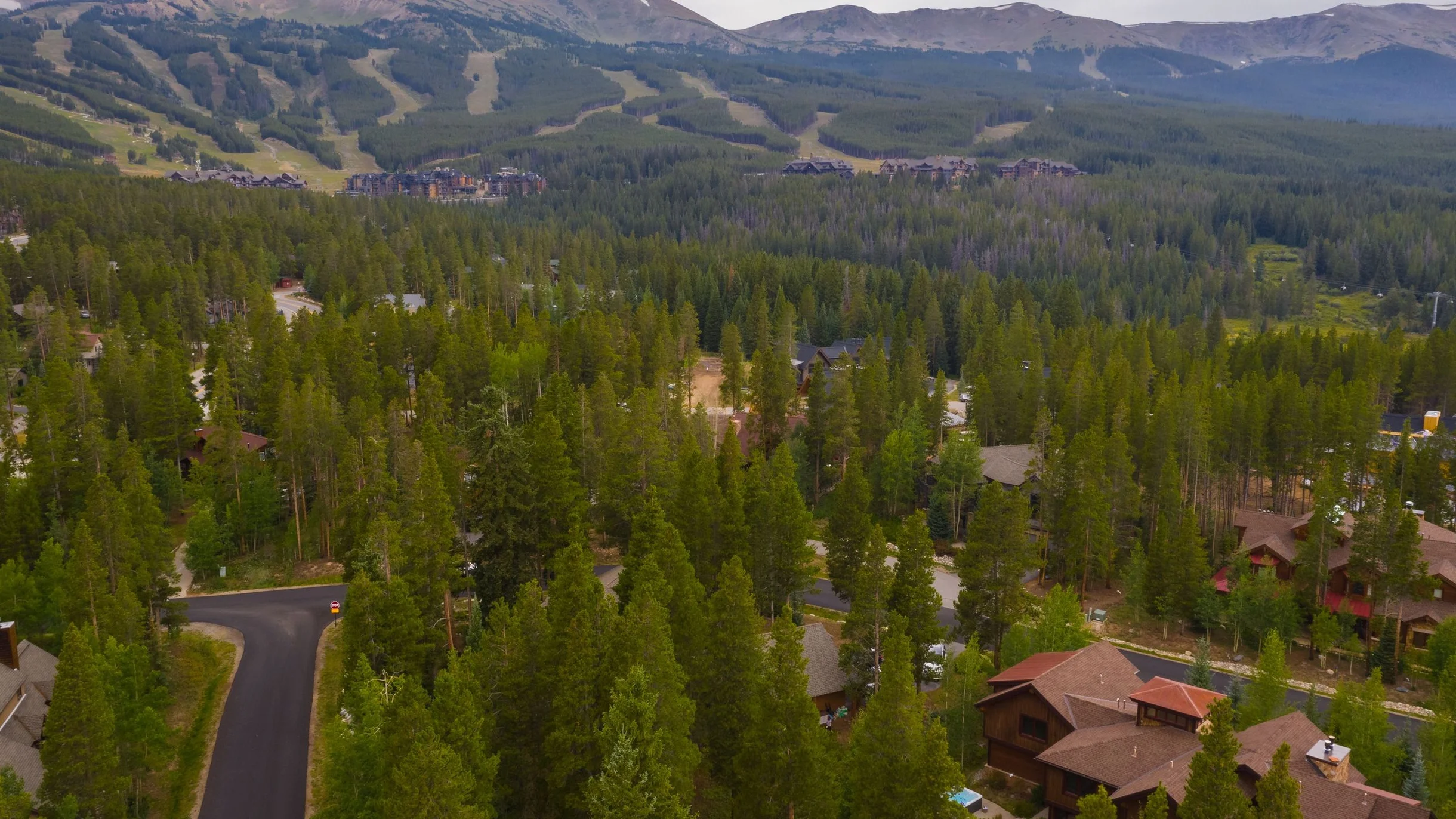 Wander Breckenridge Alpine Escape #62