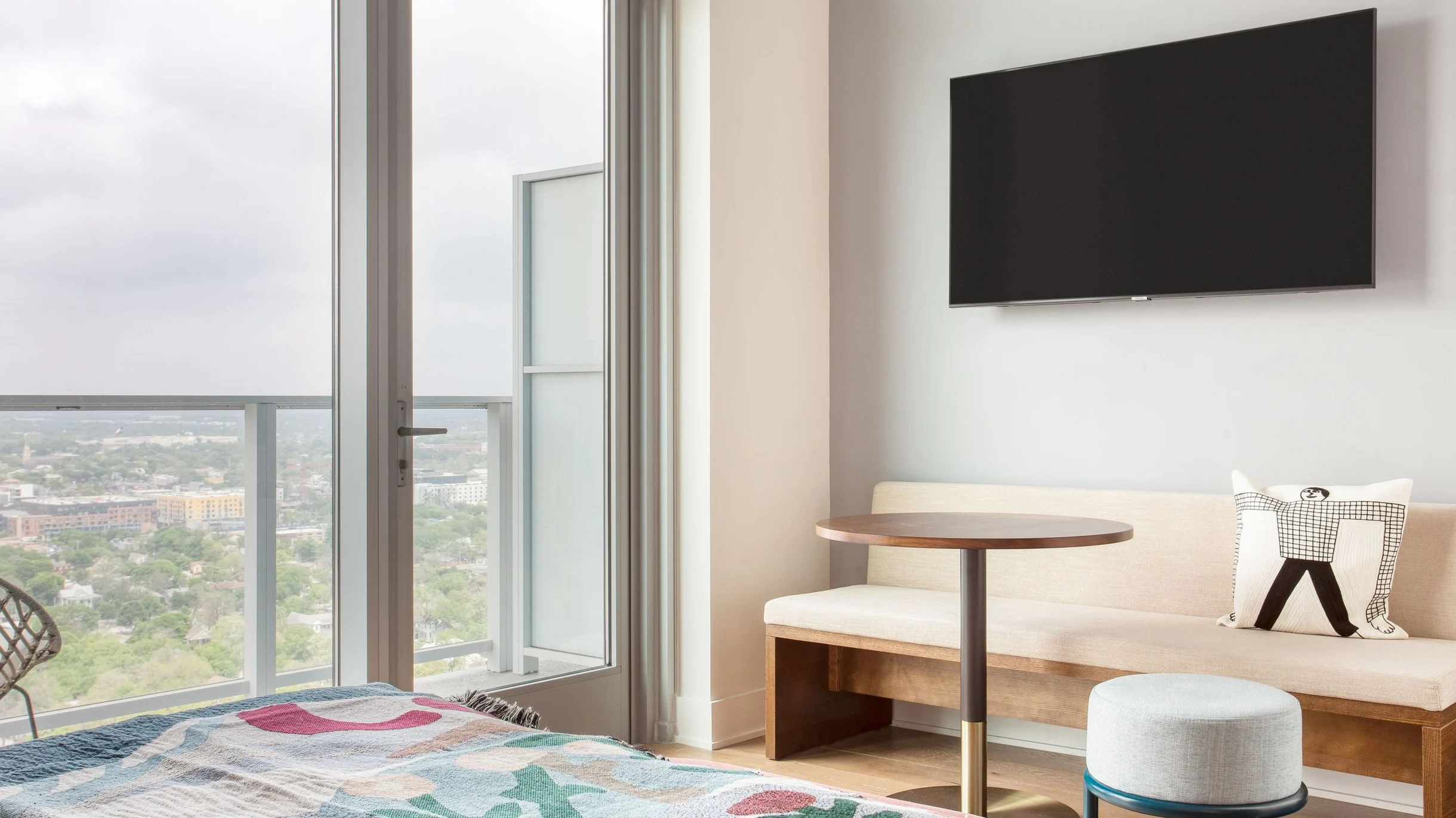 Wander Austin Highrise #38