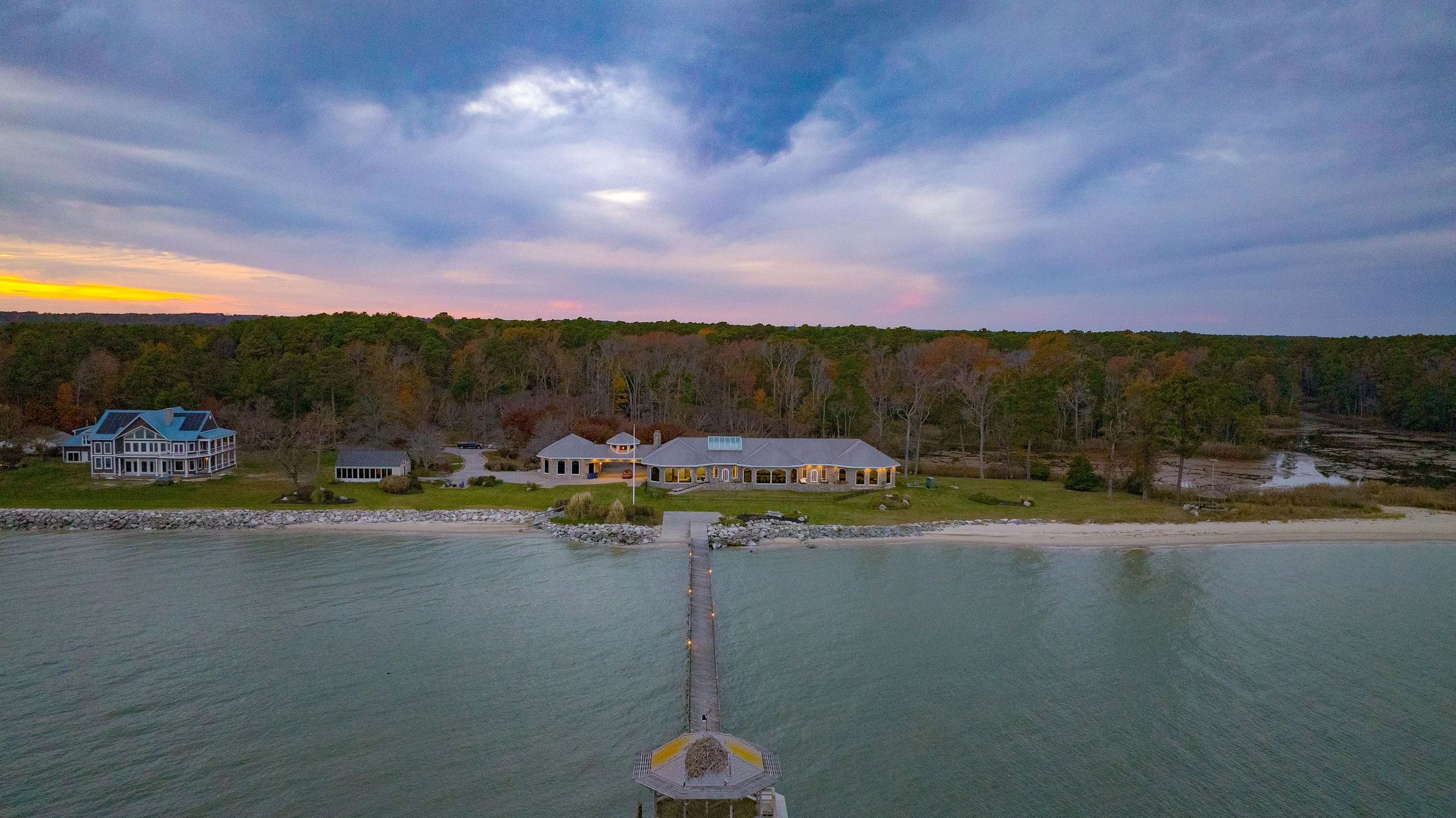 Wander Dameron Bayfront #100
