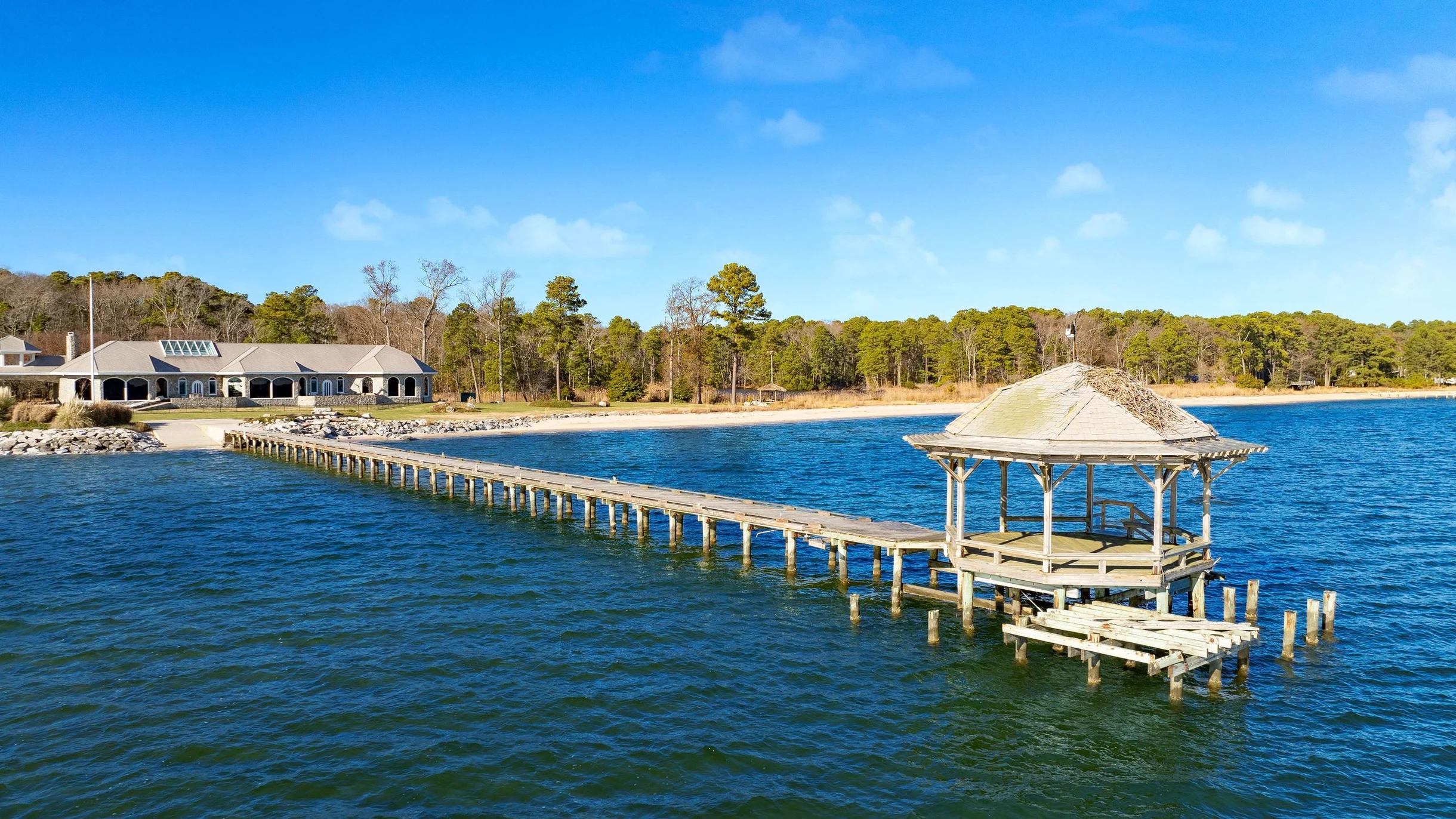 Wander Dameron Bayfront #90