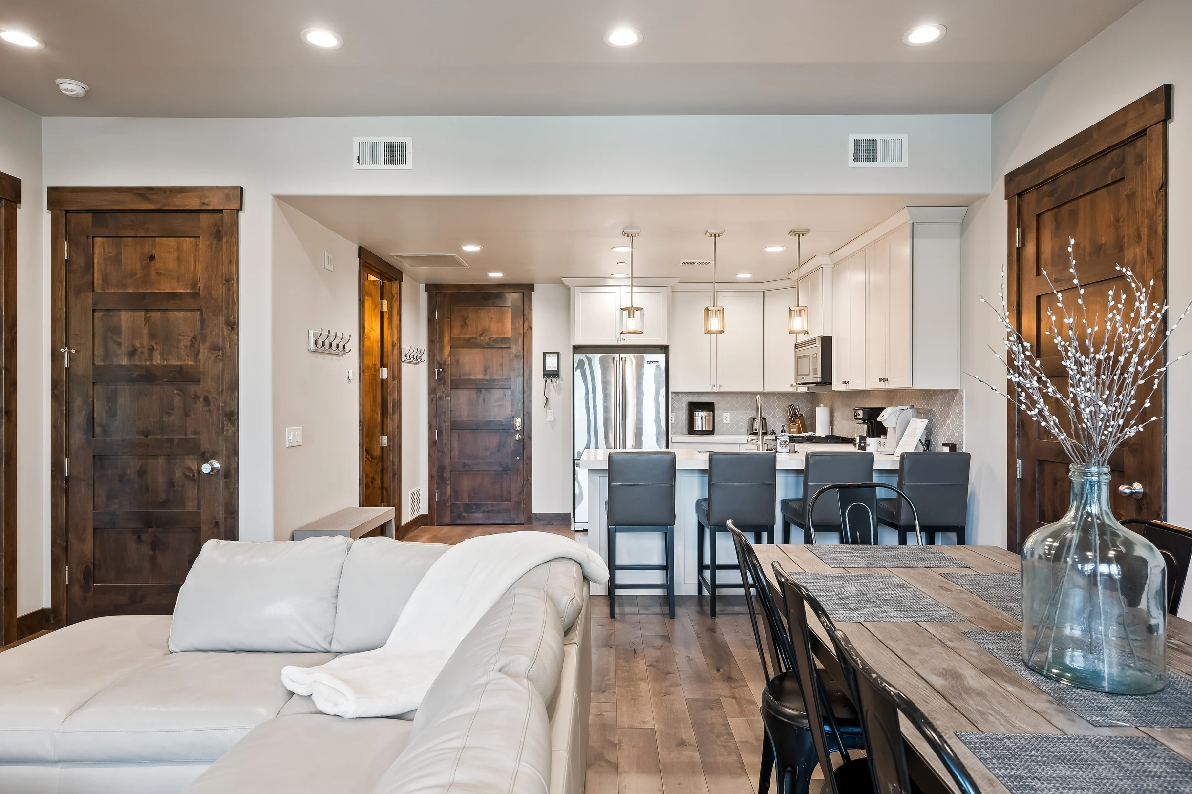 Blackstone Flats #23