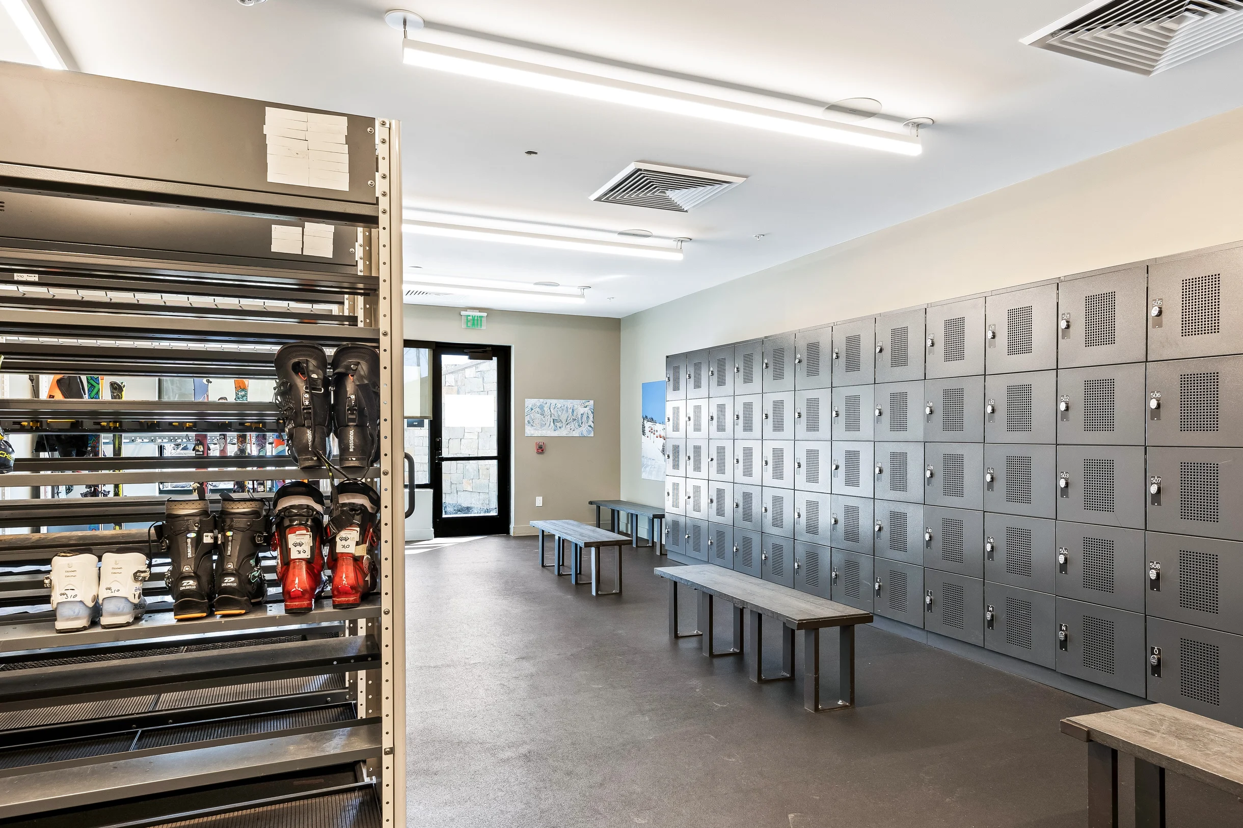 Wander Park City Glow #60