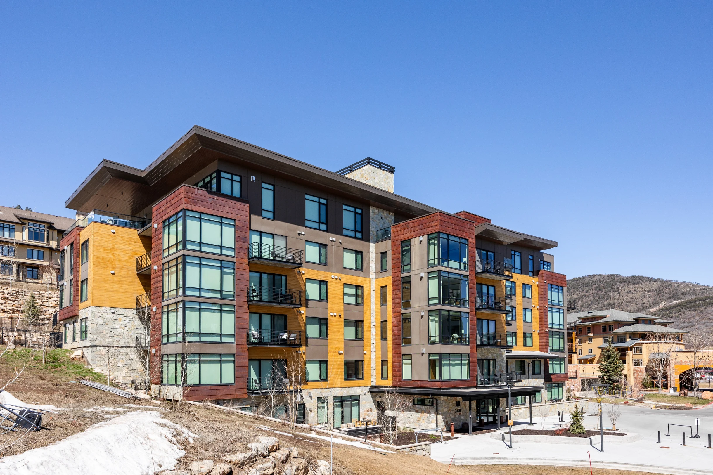 Wander Park City Glow #28