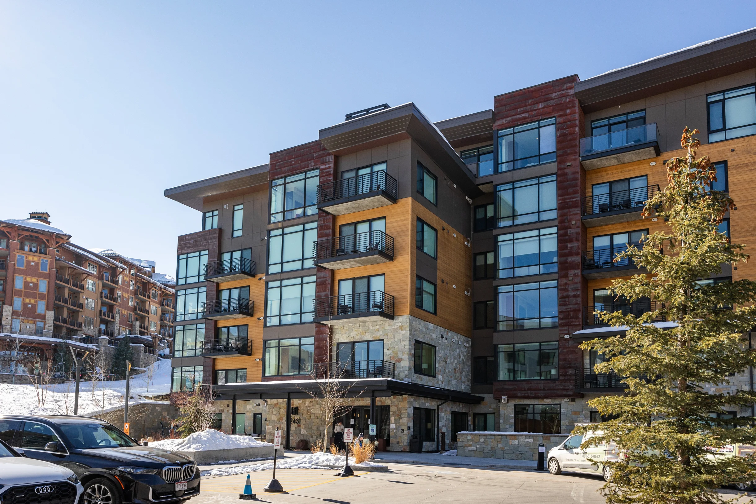 Wander Park City Glow #113