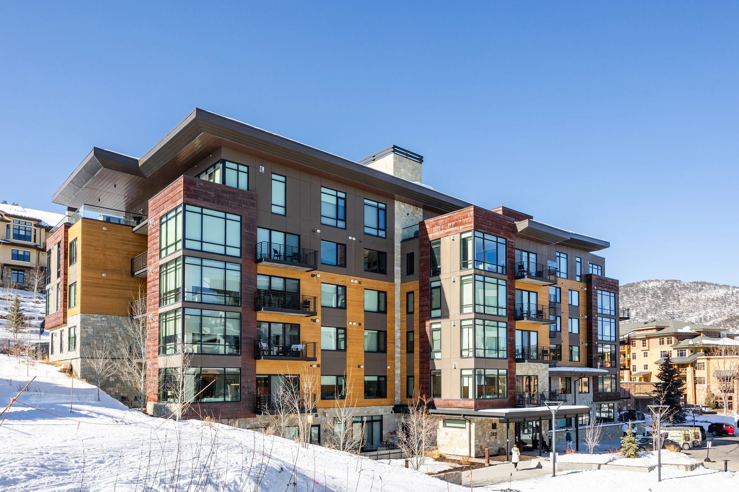 Wander Park City Glow #139