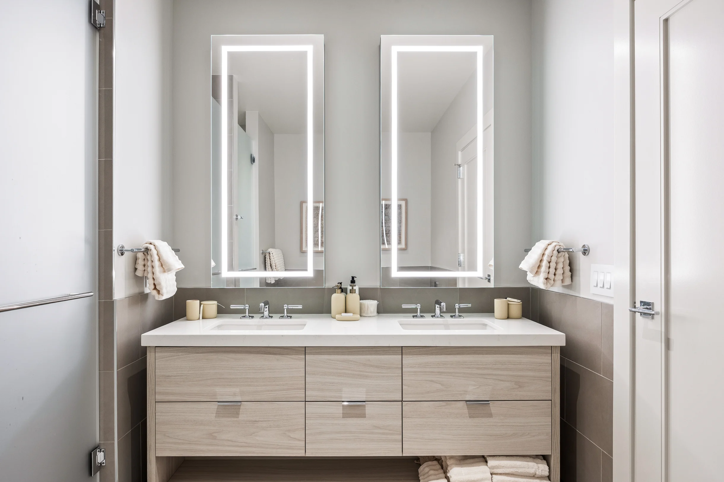 Wander Midway Valley #30