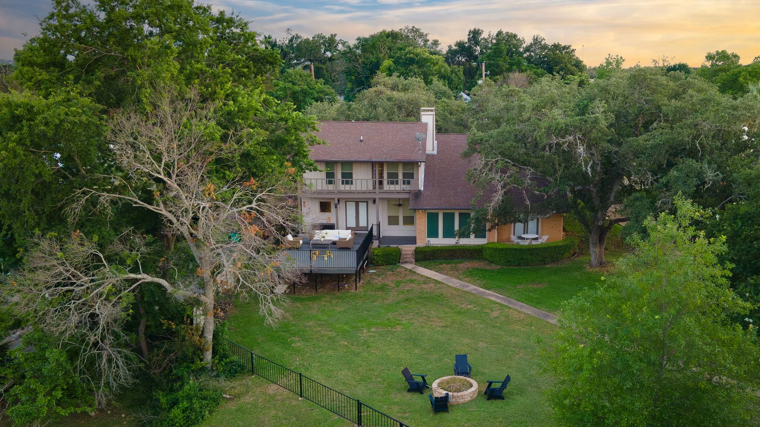 Wander Hudson Bend Shores #37