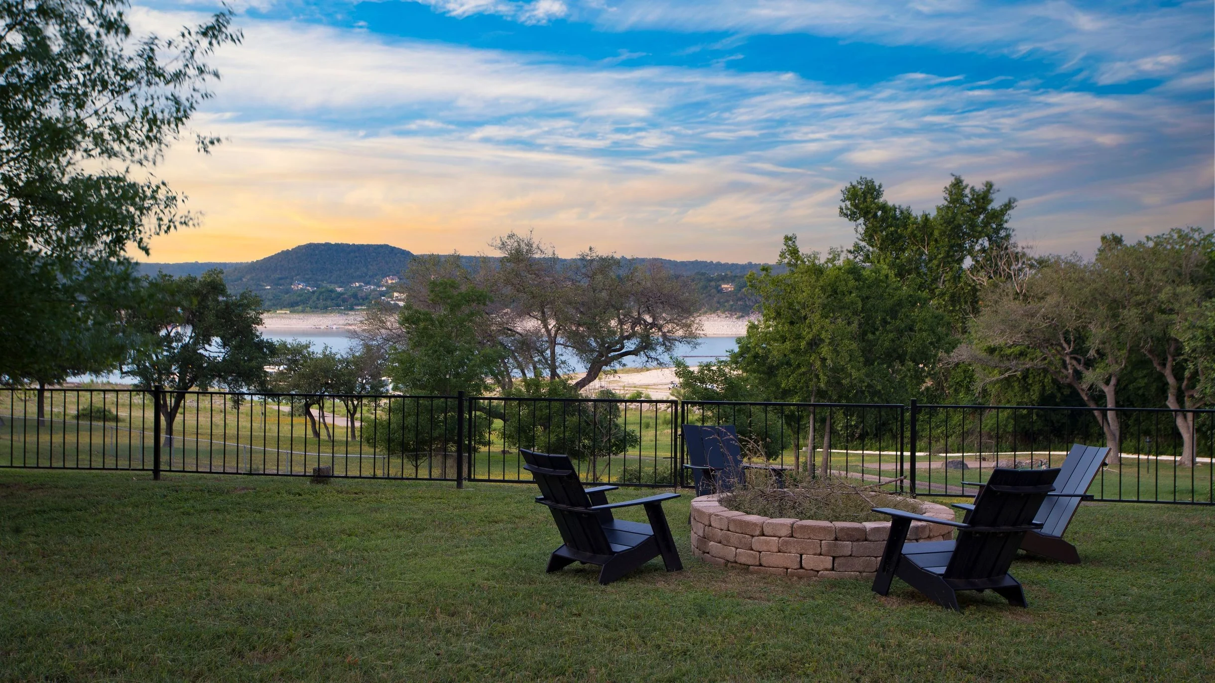 Wander Hudson Bend Shores #43