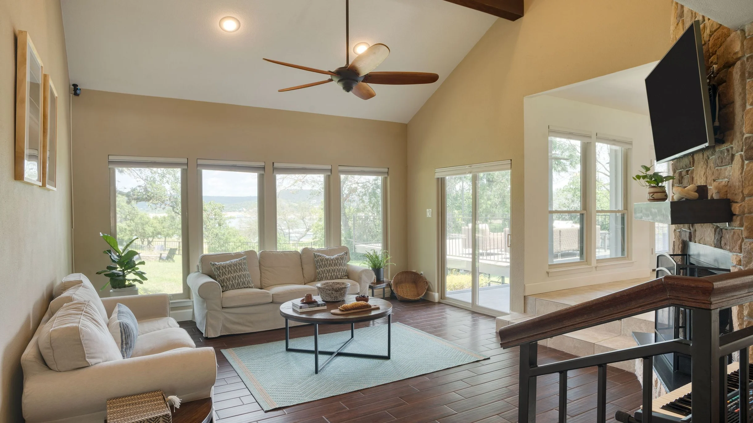 Wander Hudson Bend Shores #69