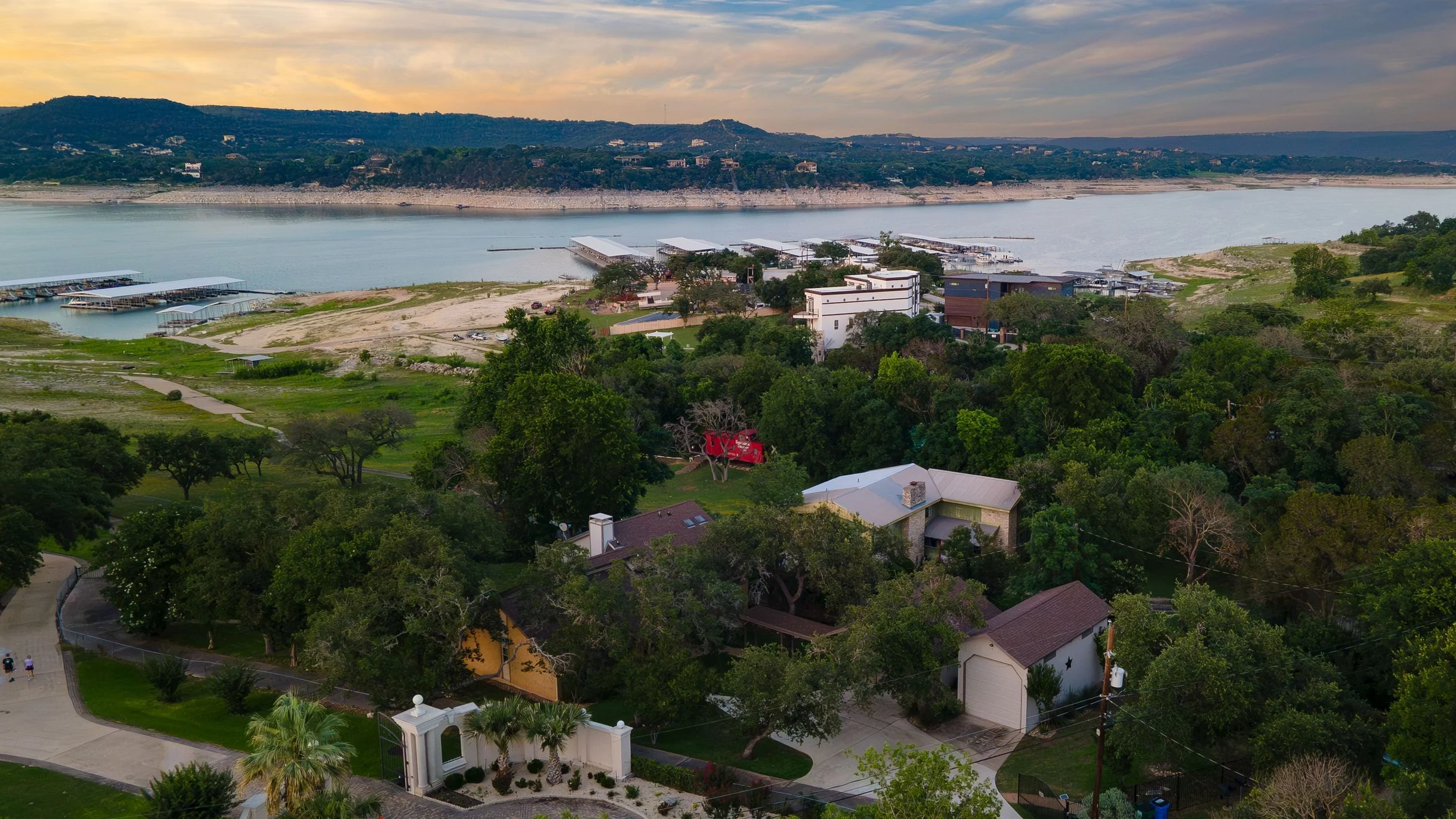 Wander Hudson Bend Shores #39