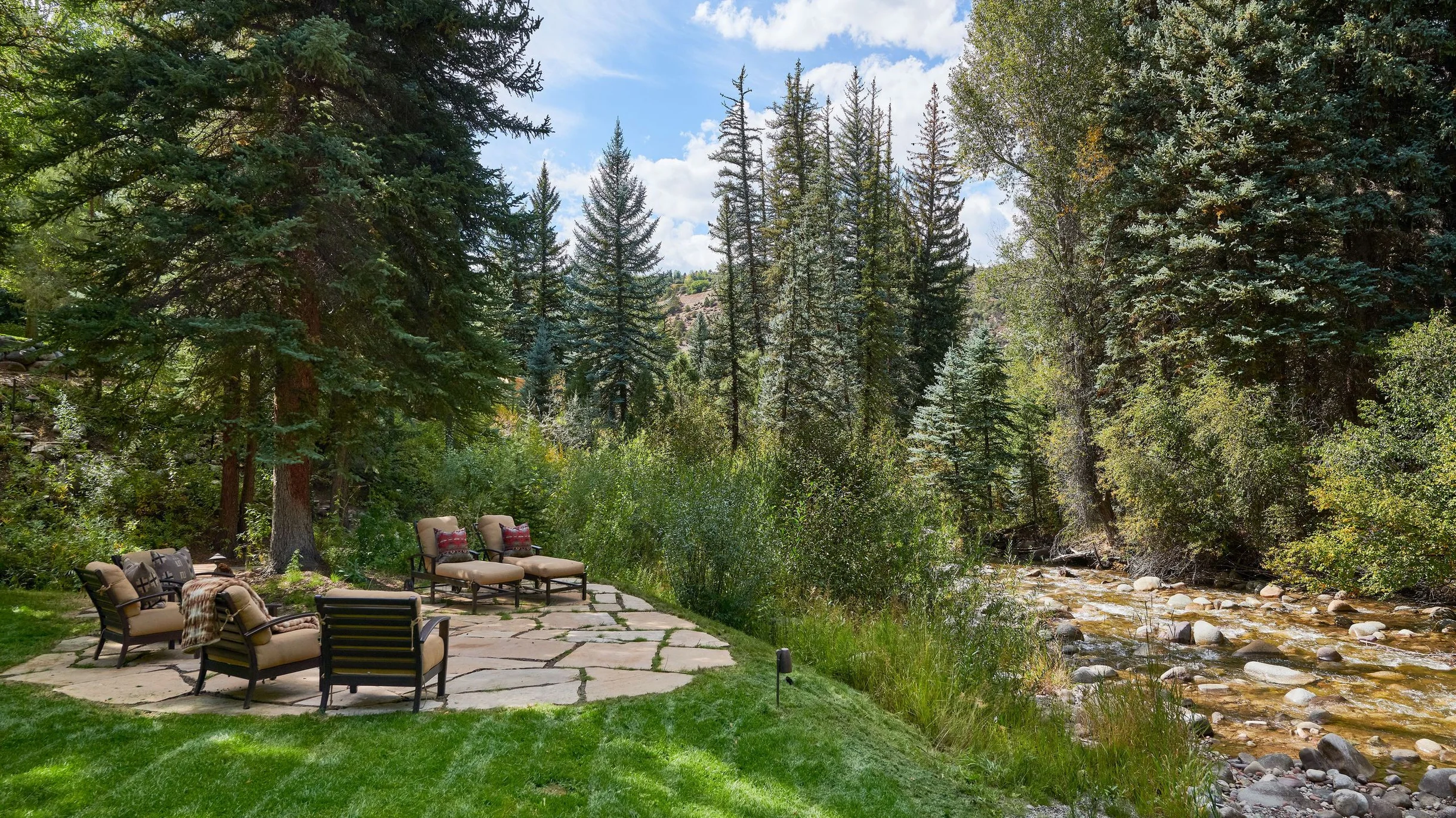 Wander Snowmass Creek #112