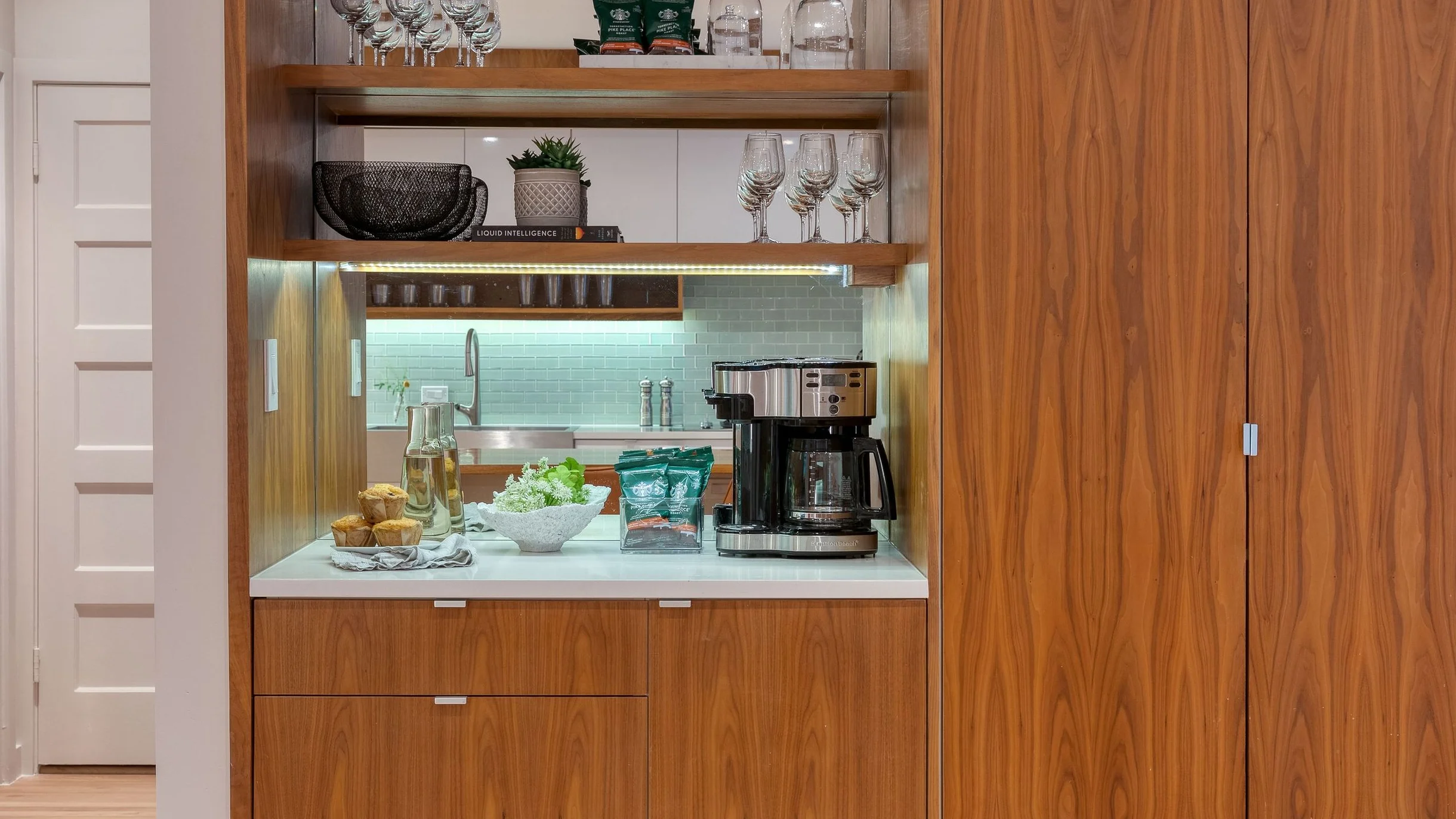 Wander Austin Leaf #83