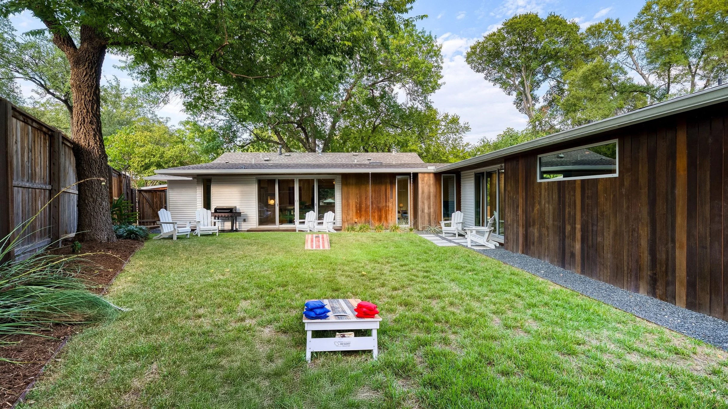 Wander Austin Leaf #99