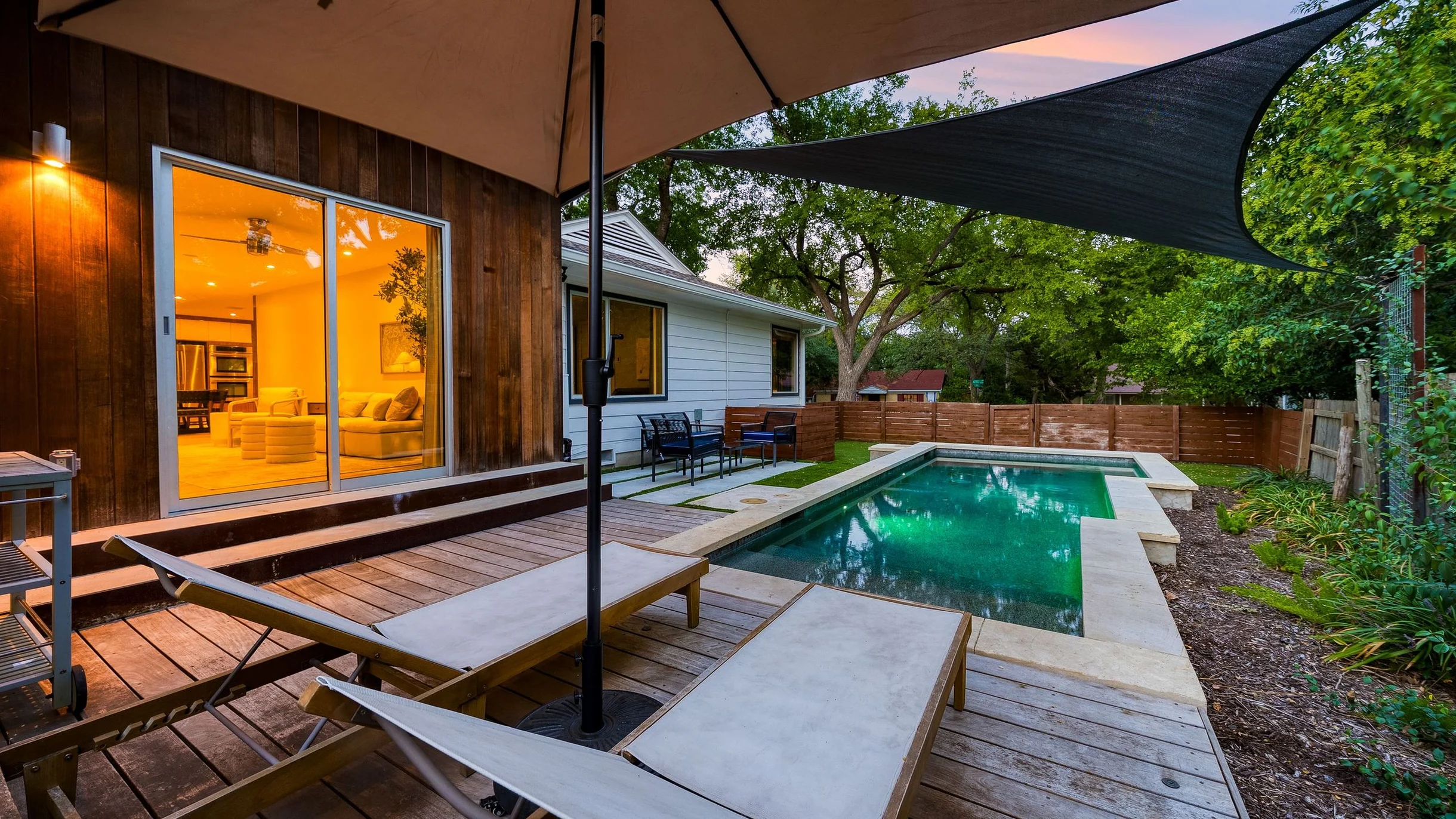 Wander Austin Leaf #90