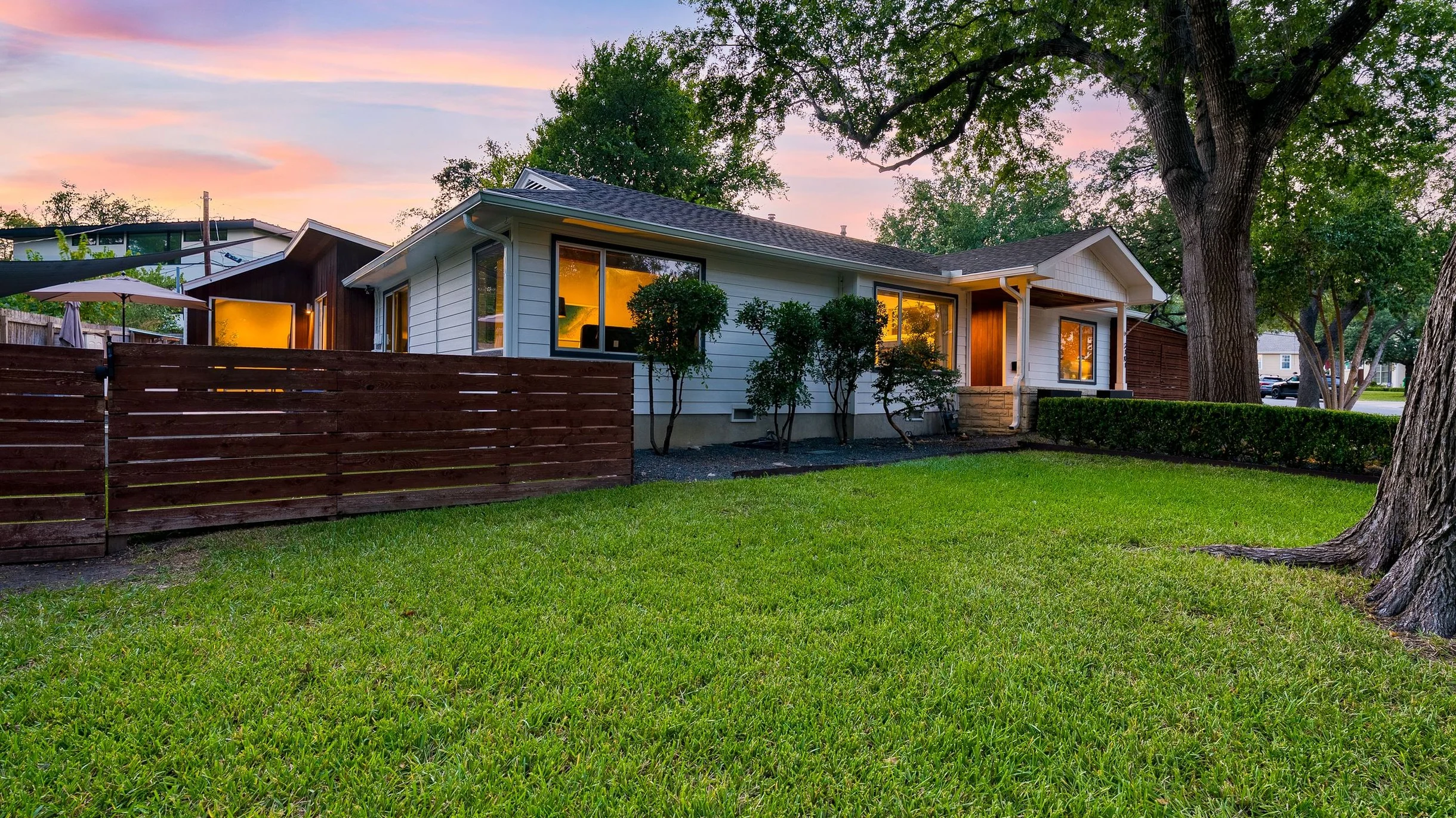 Wander Austin Leaf #98