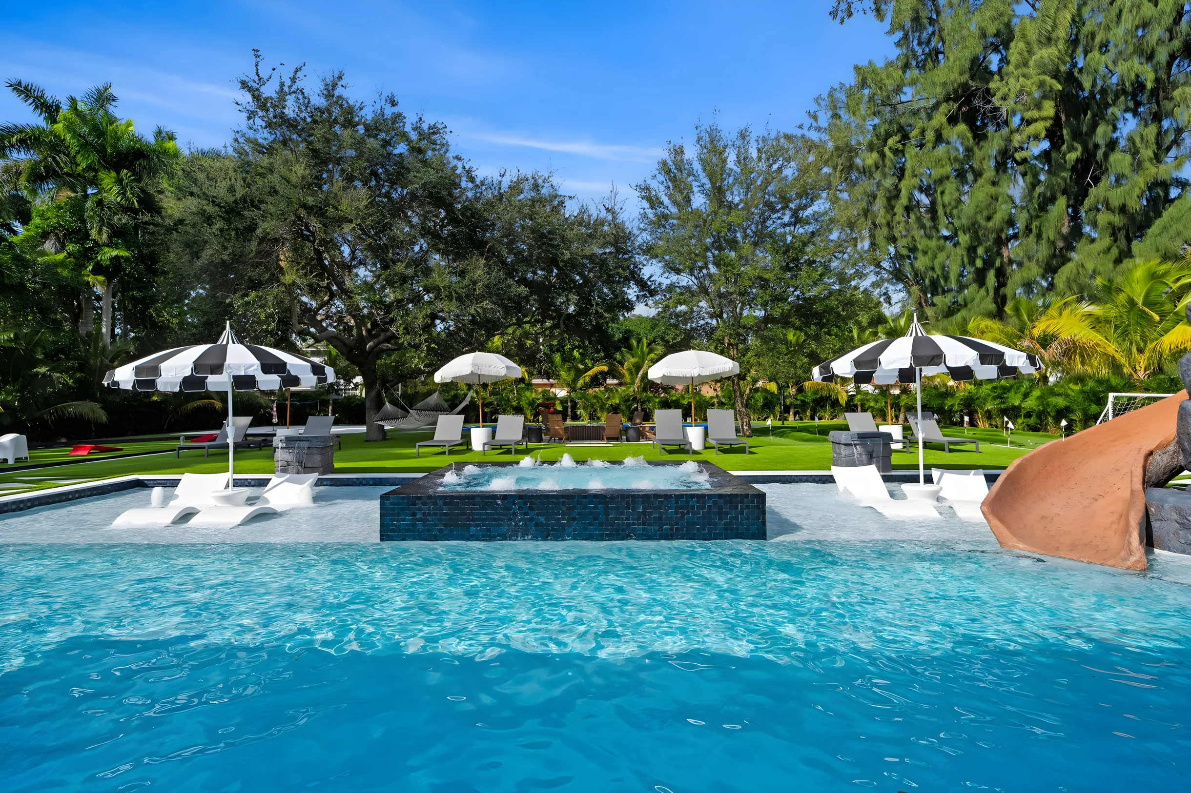 Wander Miami Haven #93