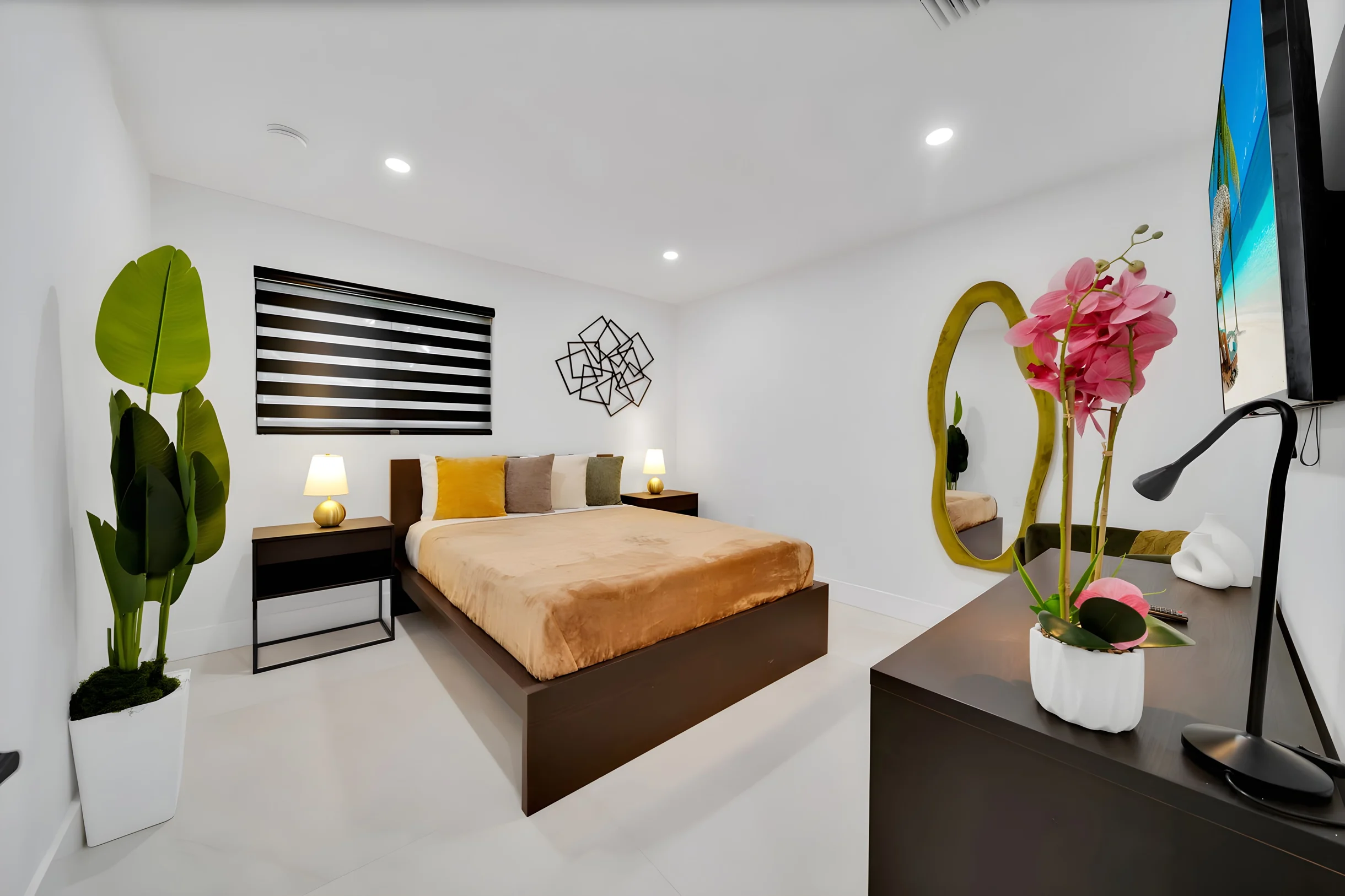 Wander Miami Haven #10