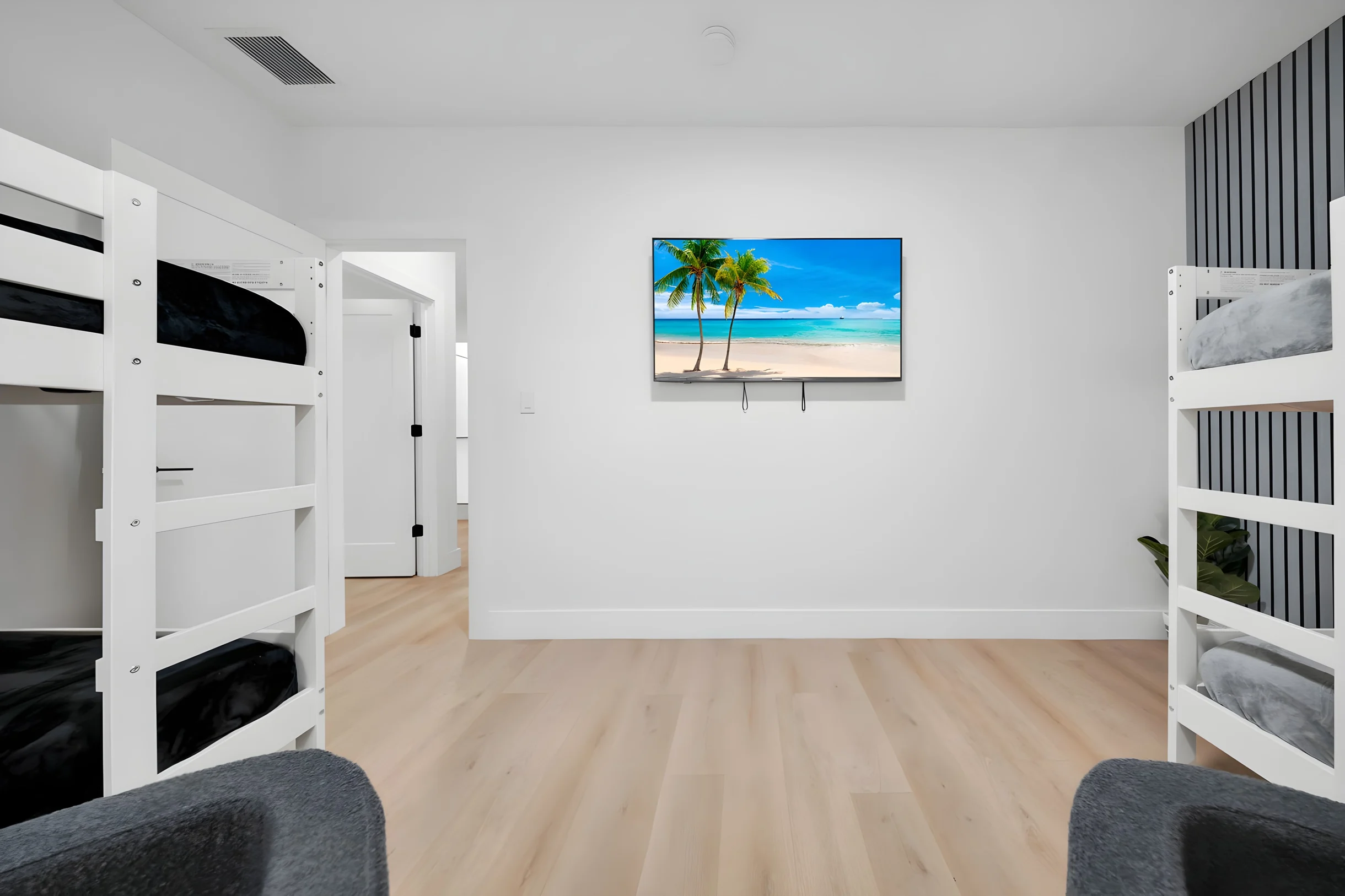 Wander Miami Haven #85