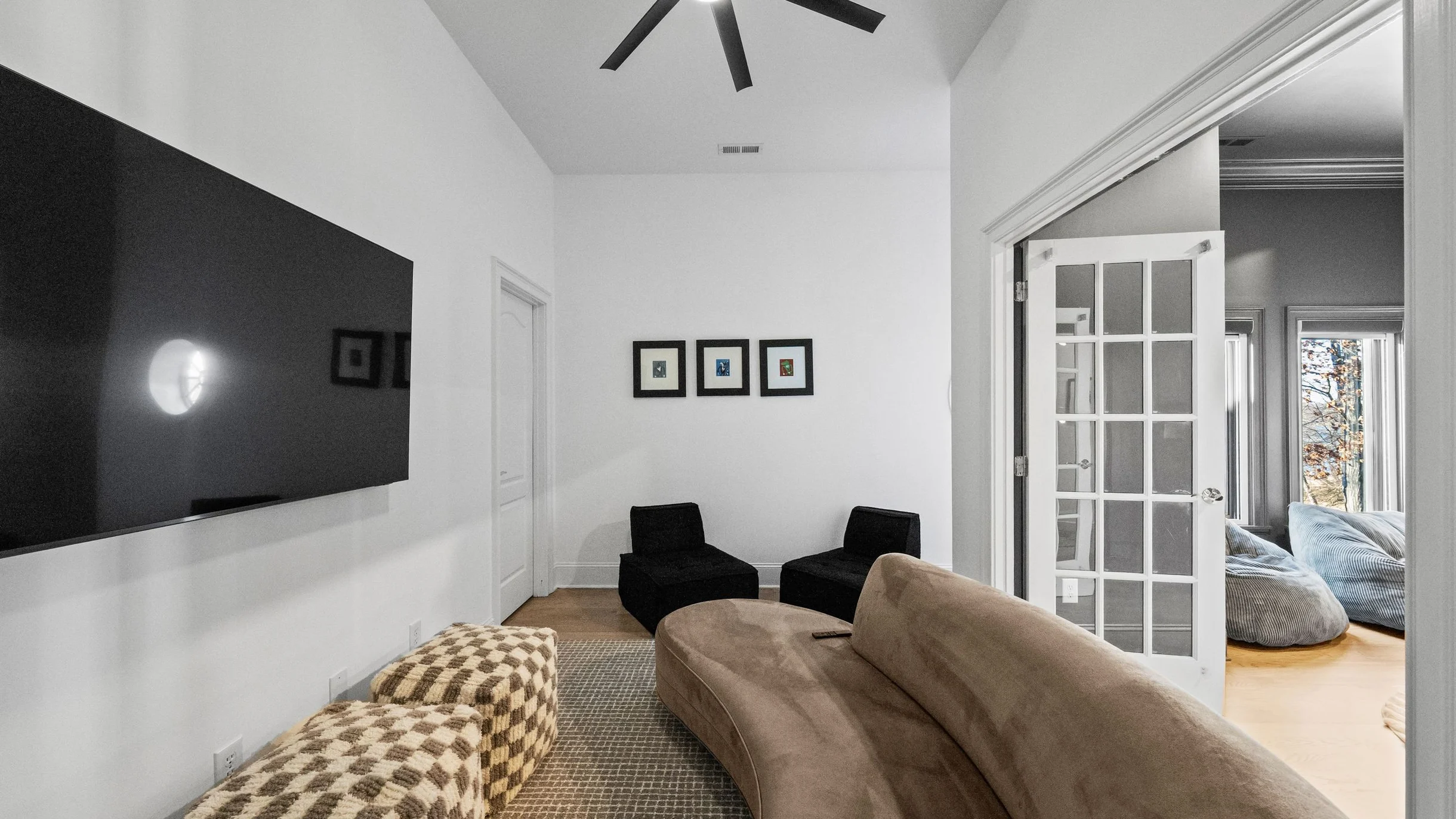 Wander Sloan Lake #89