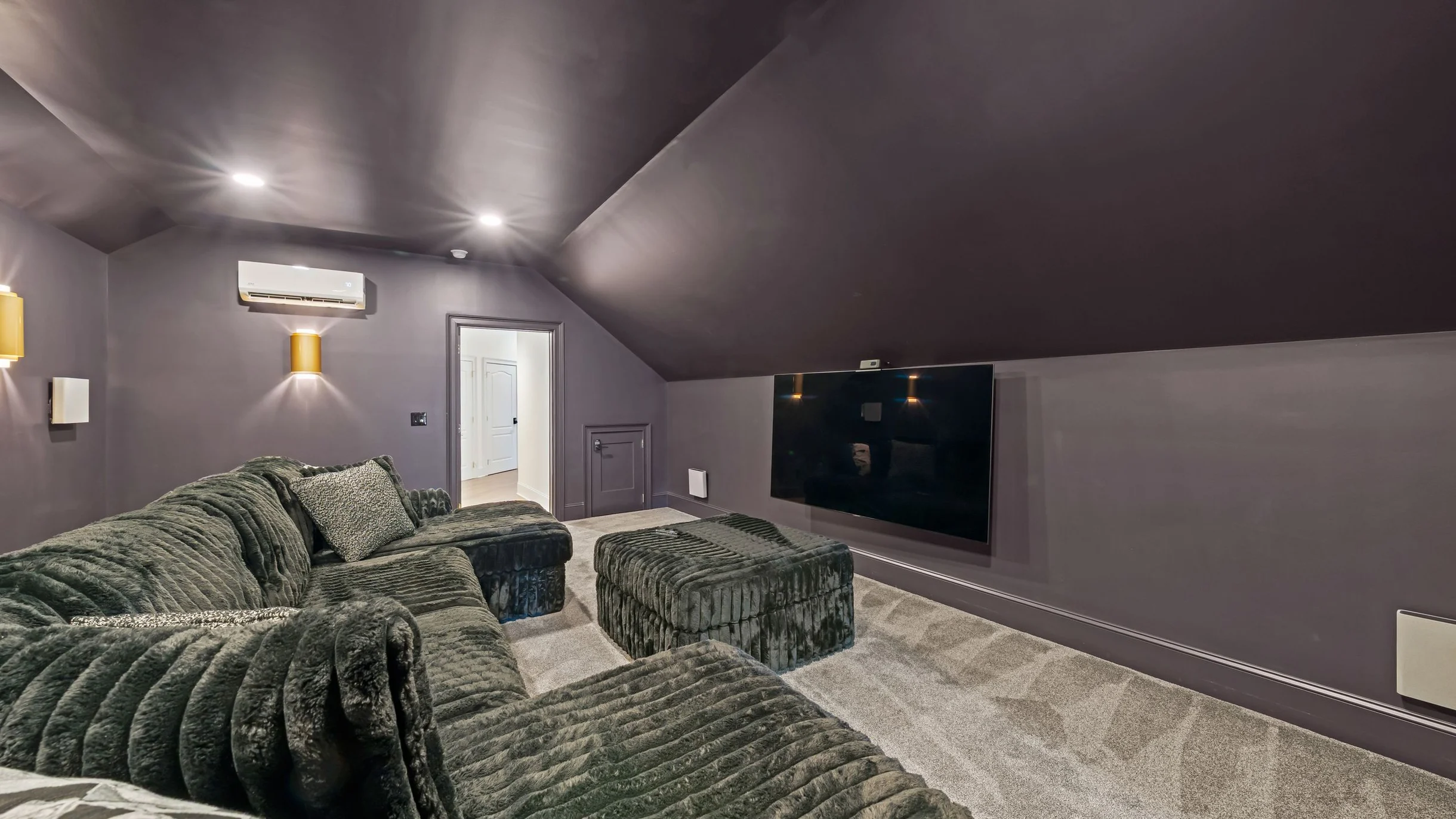 Wander Sloan Lake #100