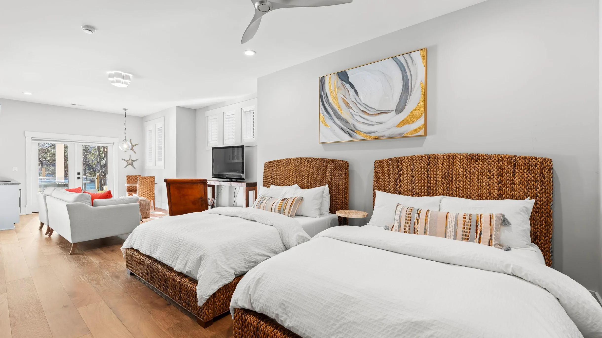 Wander Lake Norman Modern #74