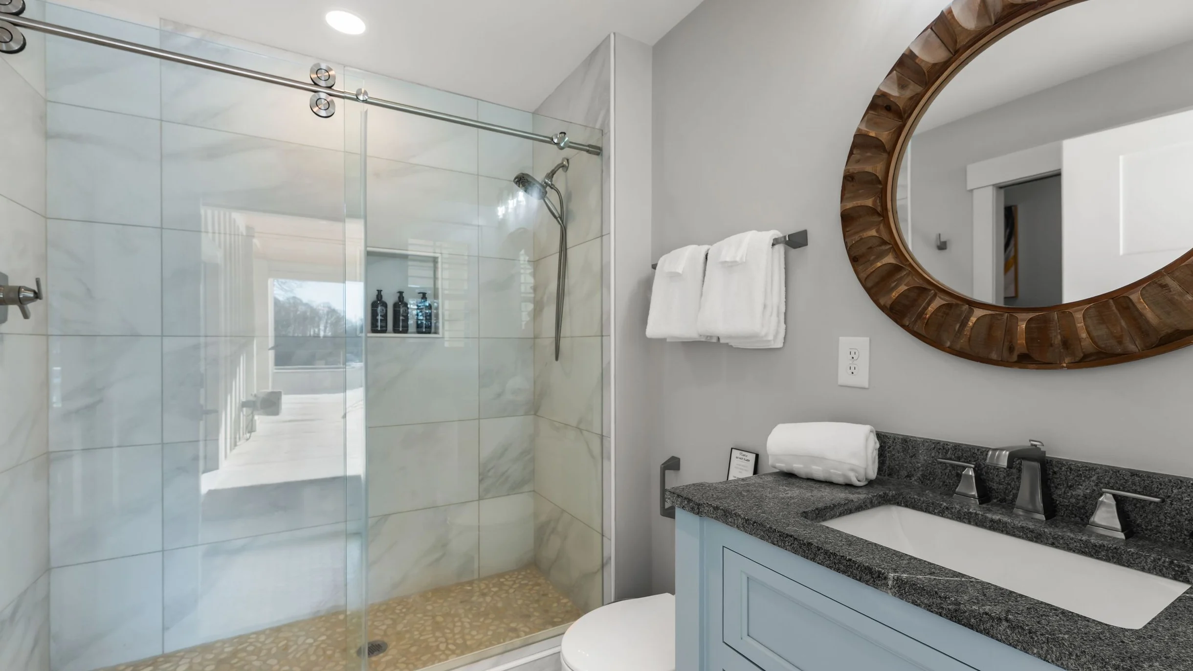 Wander Lake Norman Modern #114