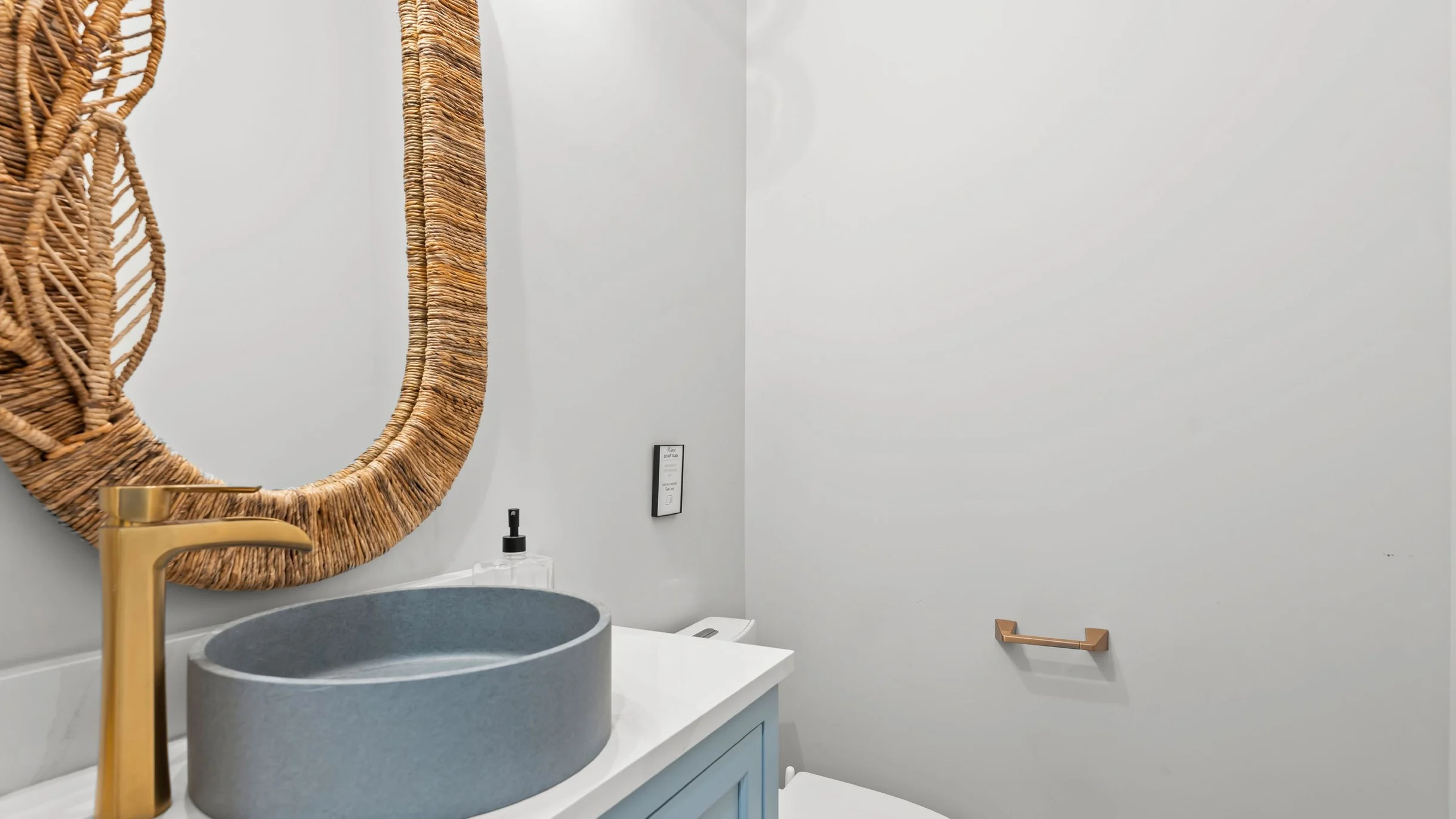 Wander Lake Norman Modern #124