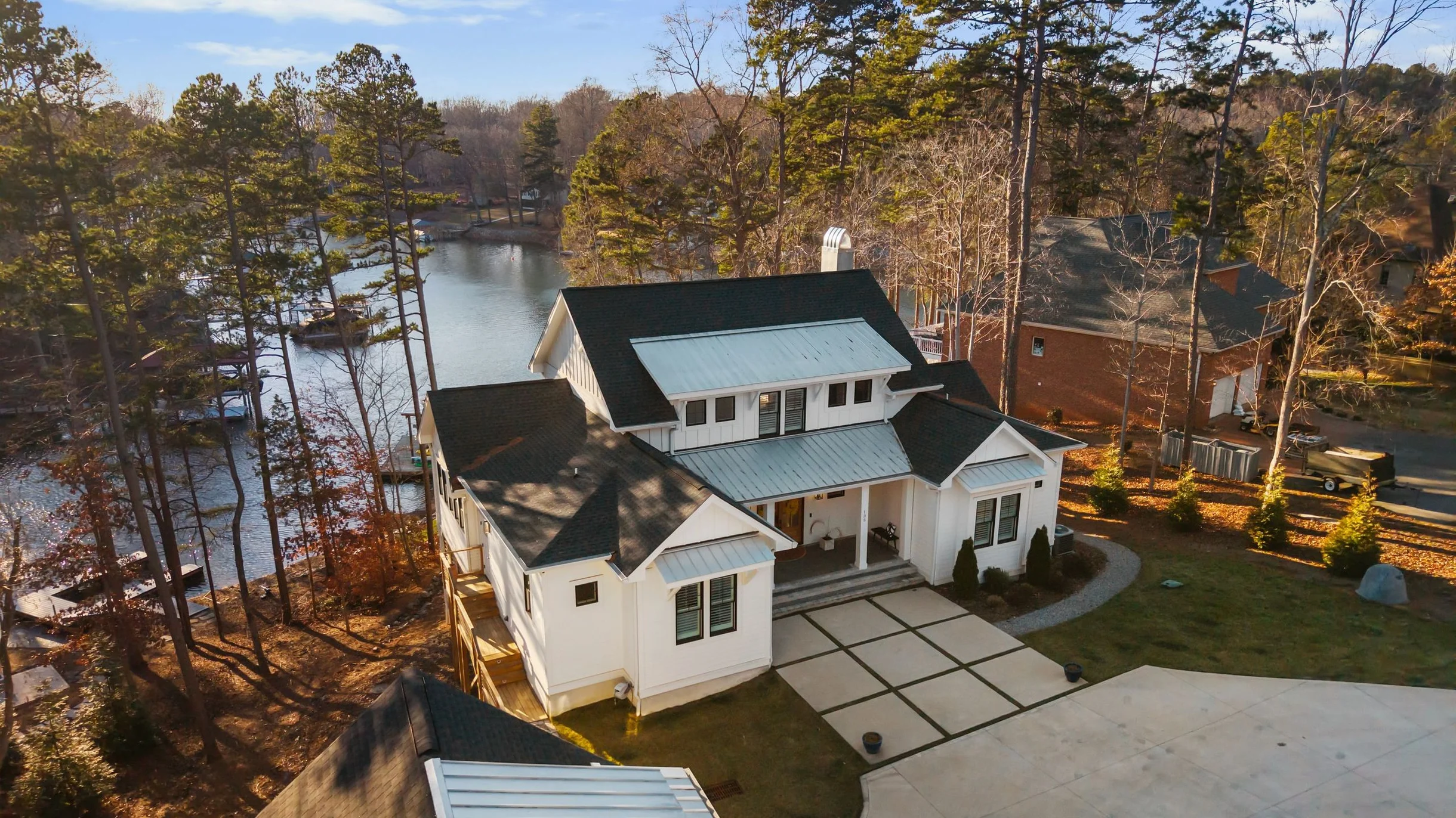 Wander Lake Norman Modern #107