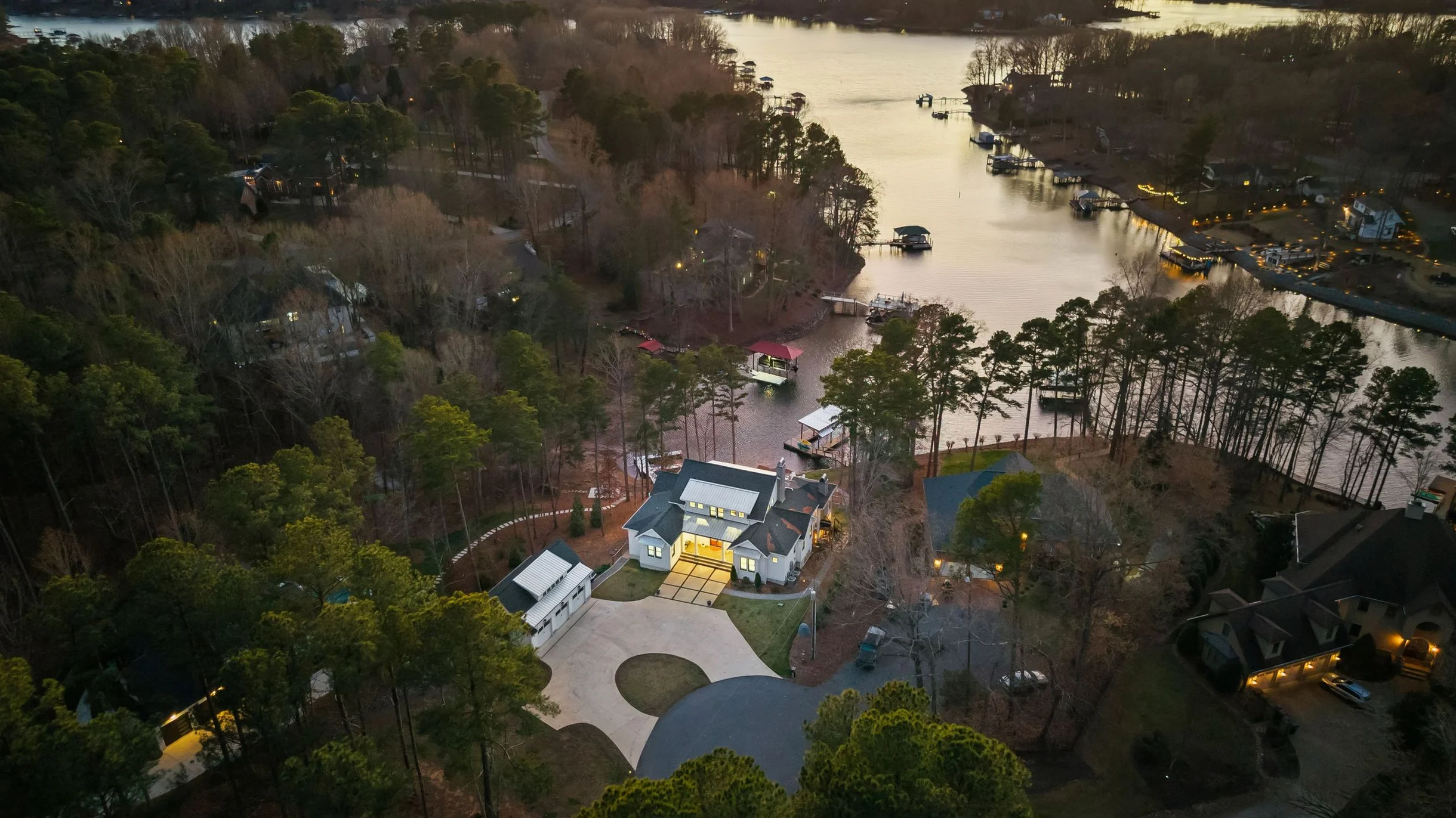 Wander Lake Norman Modern #64